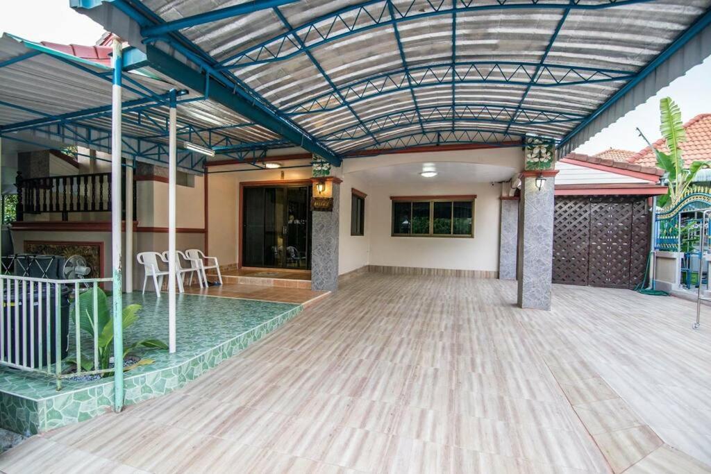 Villa - Photo 9