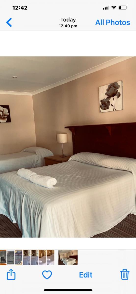 Comfort Triple Room with Shower photo 2