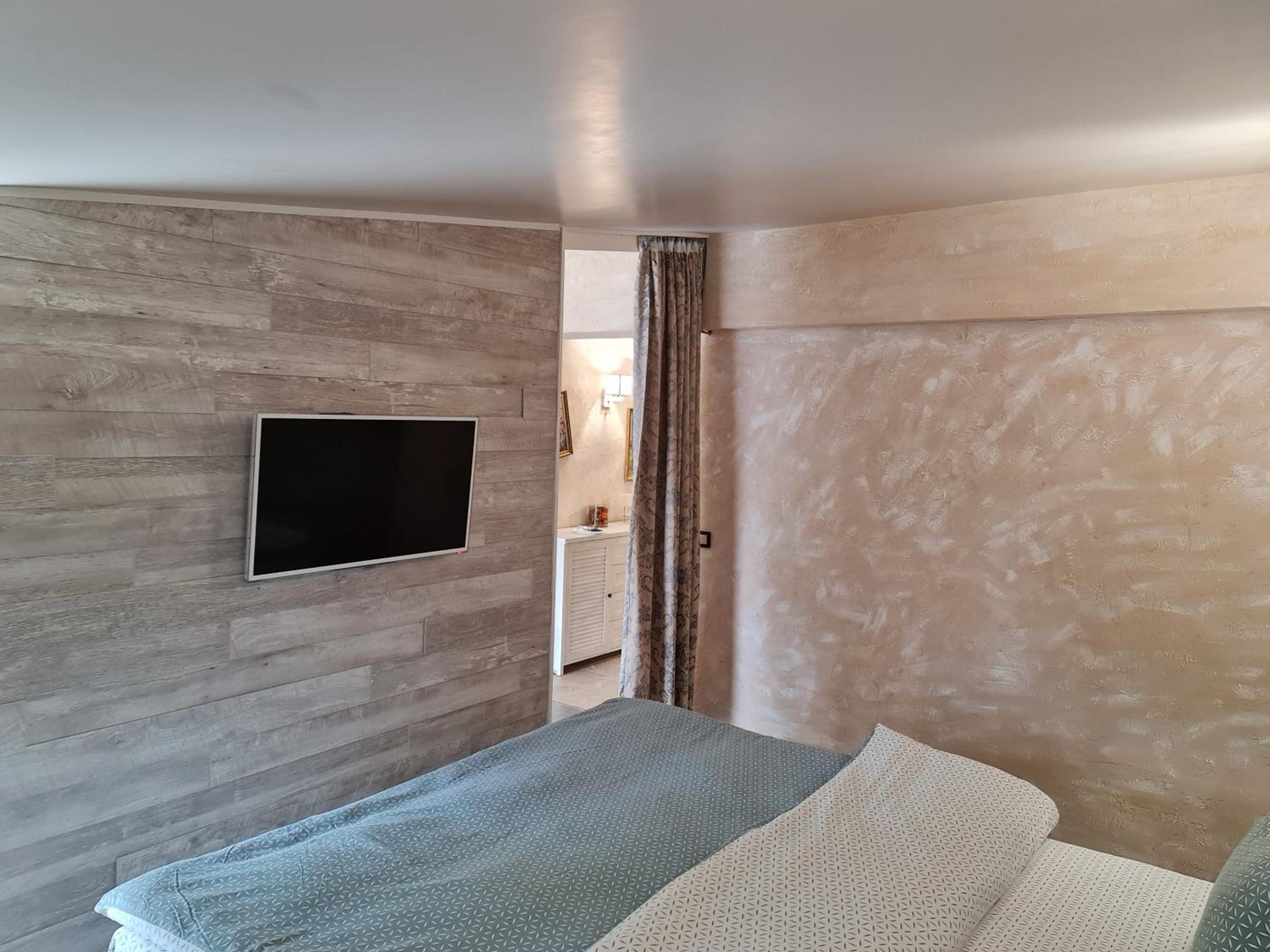 Superior Apartment - Photo 16