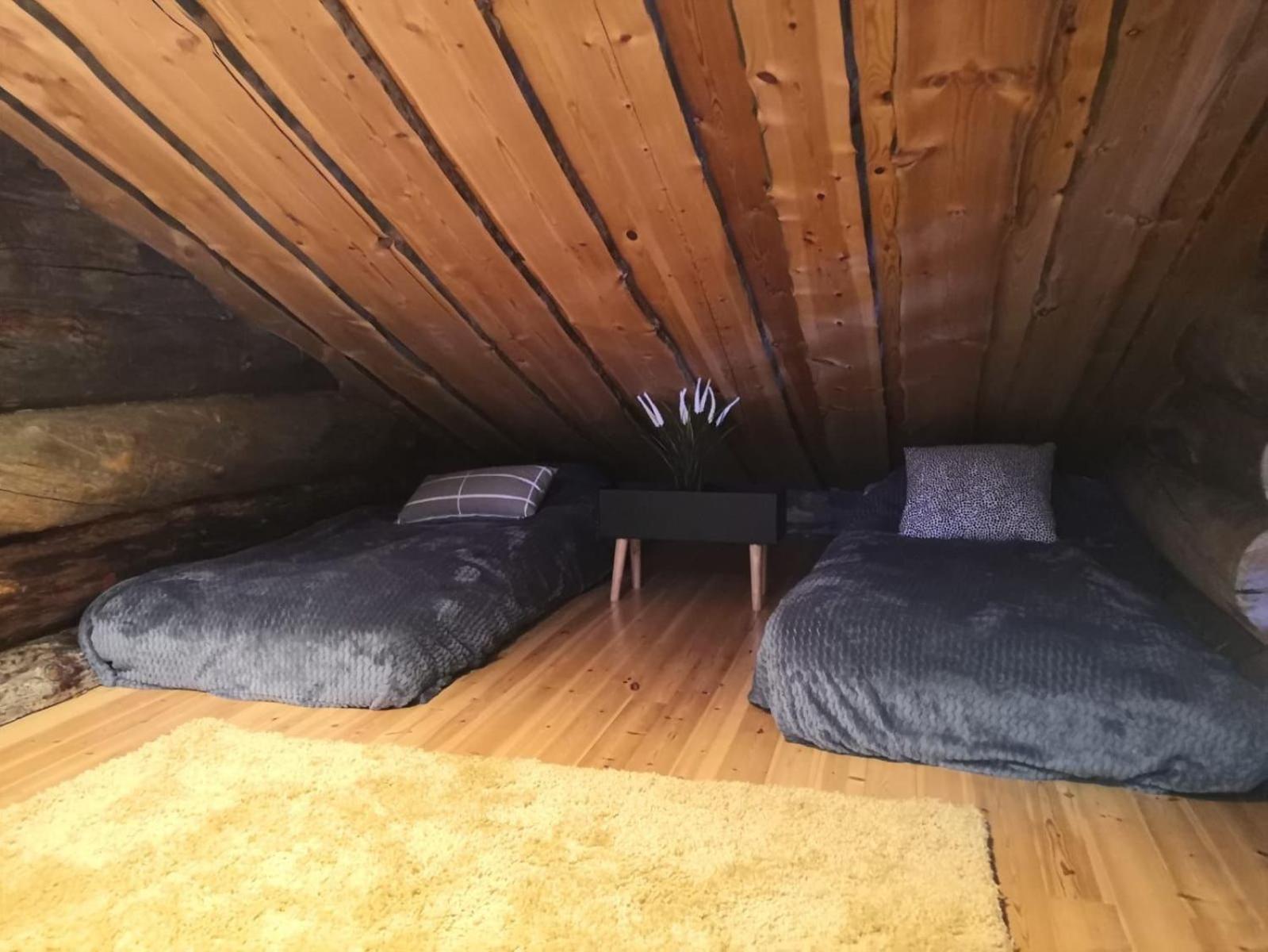 Two-Bedroom Apartment - Photo 3