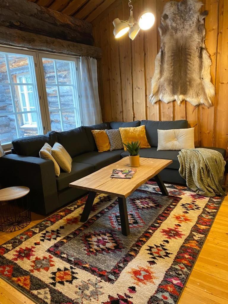 Two-Bedroom Apartment - Photo 10