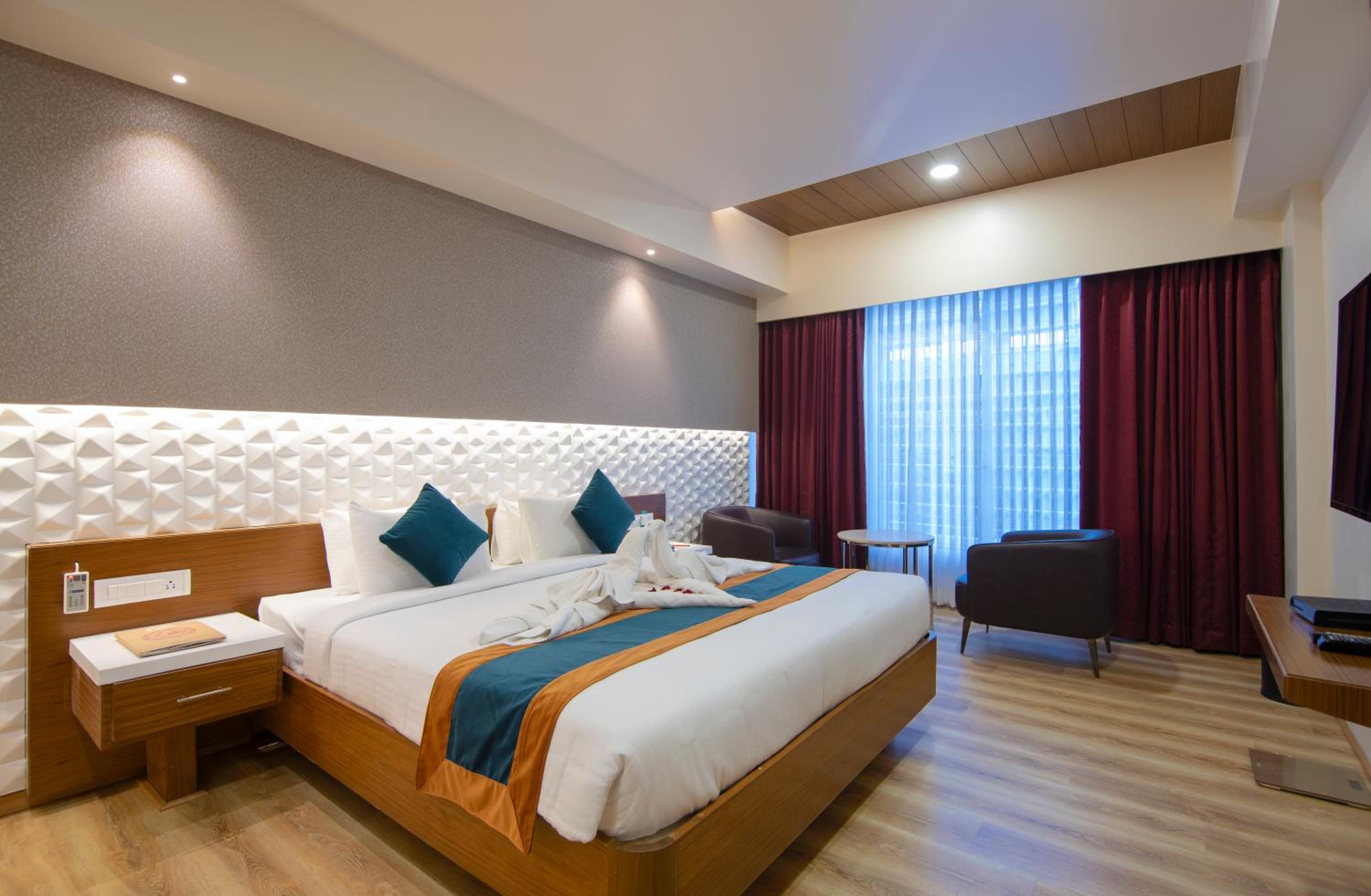 Junior Suite - Photo 1
