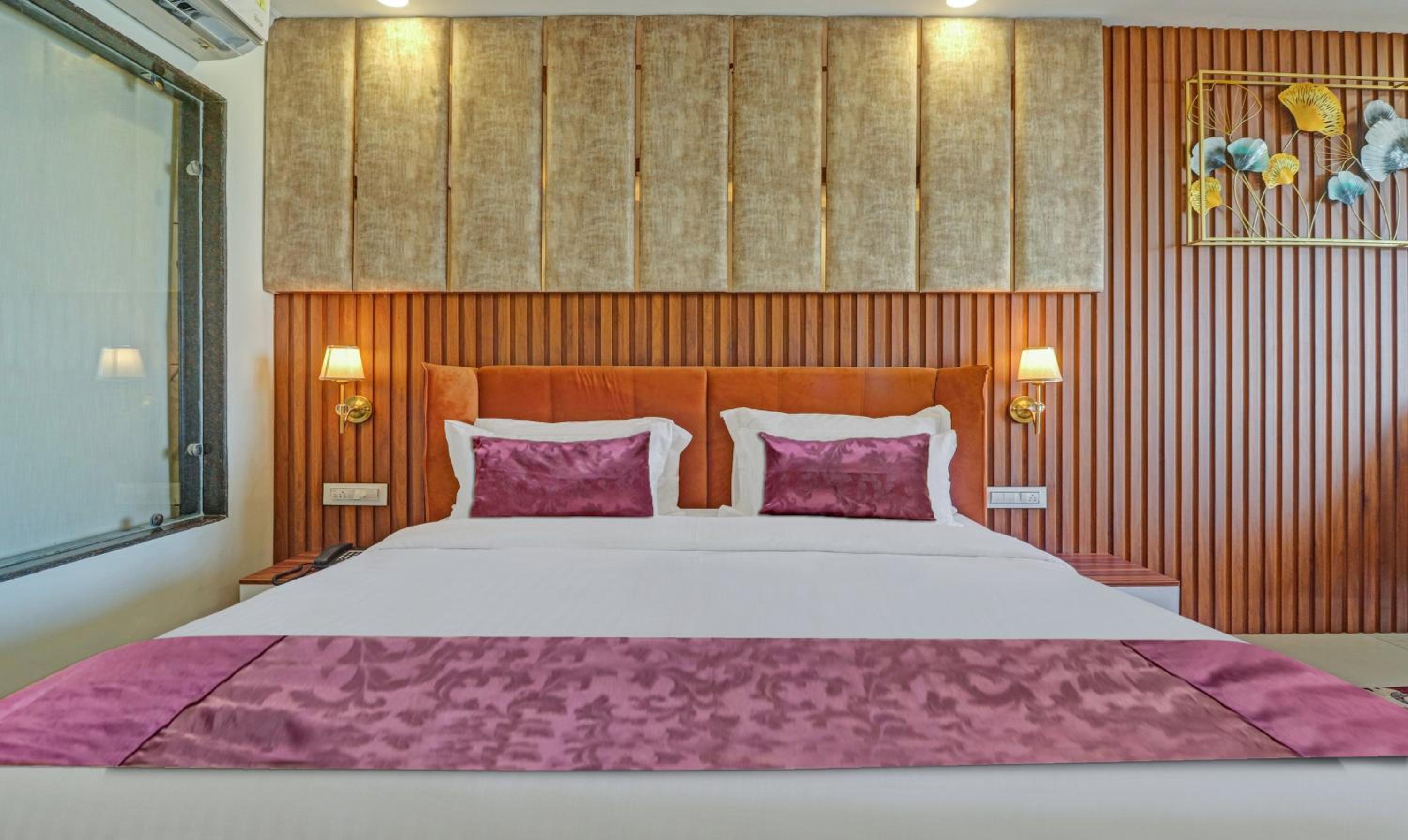 Deluxe Double Room photo 3