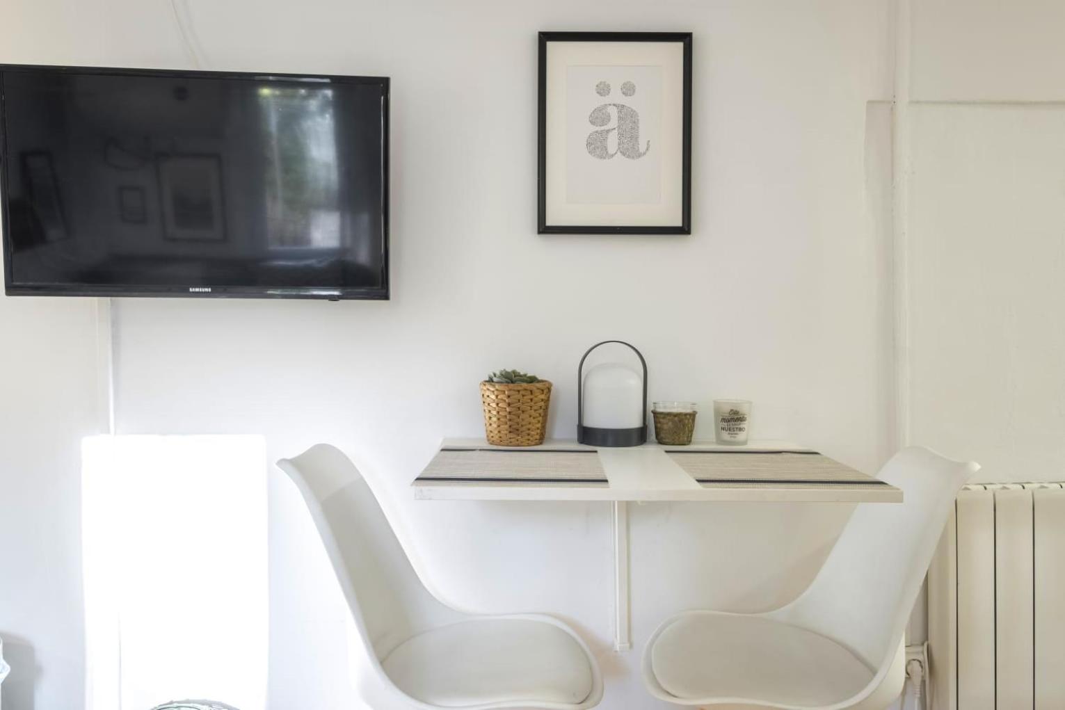 Studio Apartment photo 3
