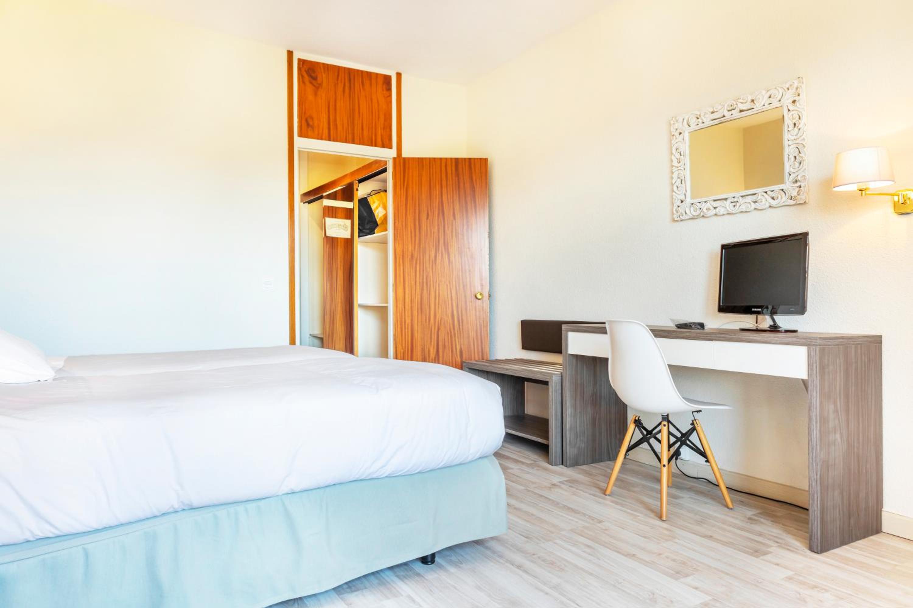 Habitación Doble con Cama Supletoria