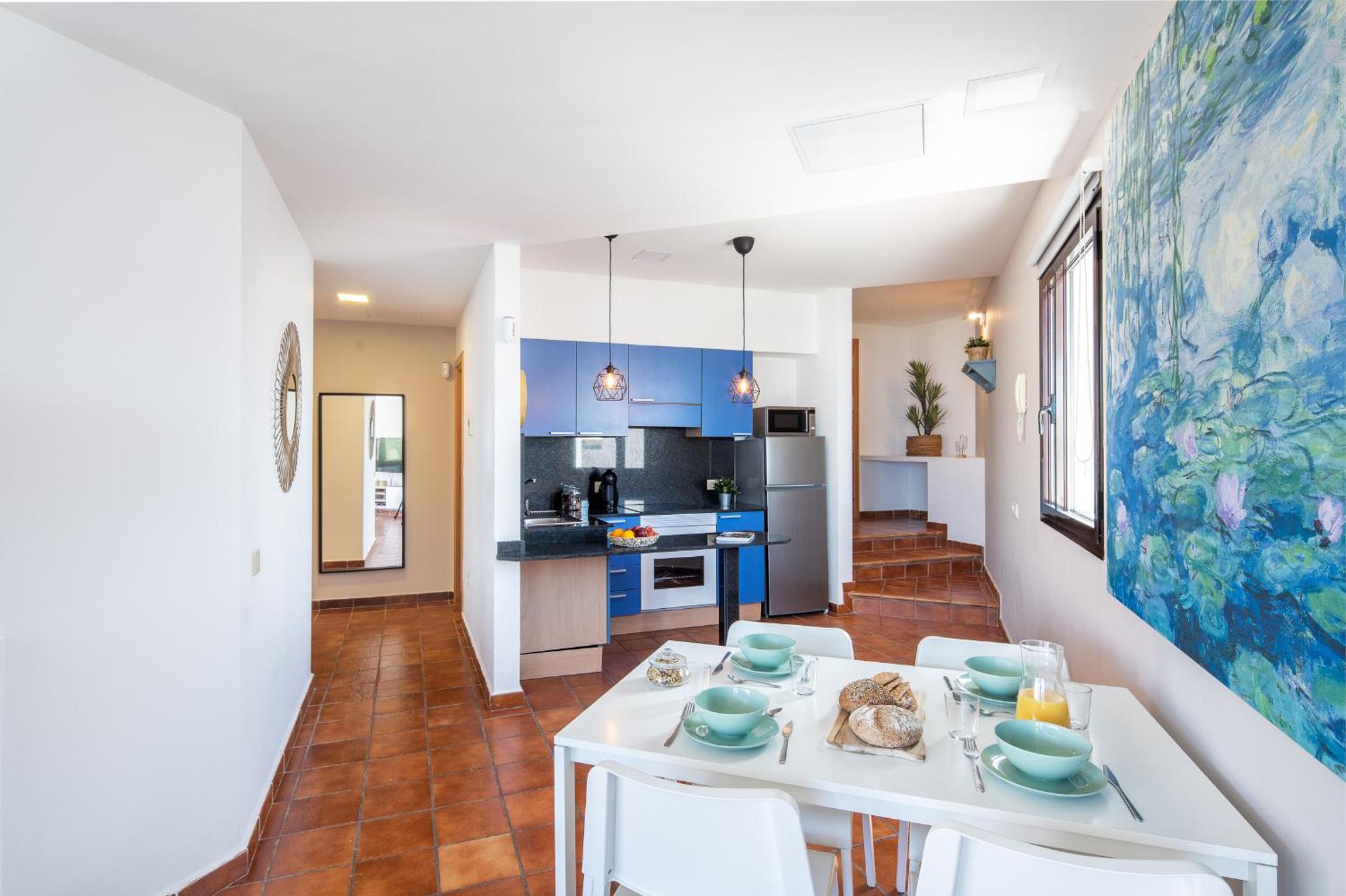 Two-Bedroom Apartment with Panoramic View photo 3