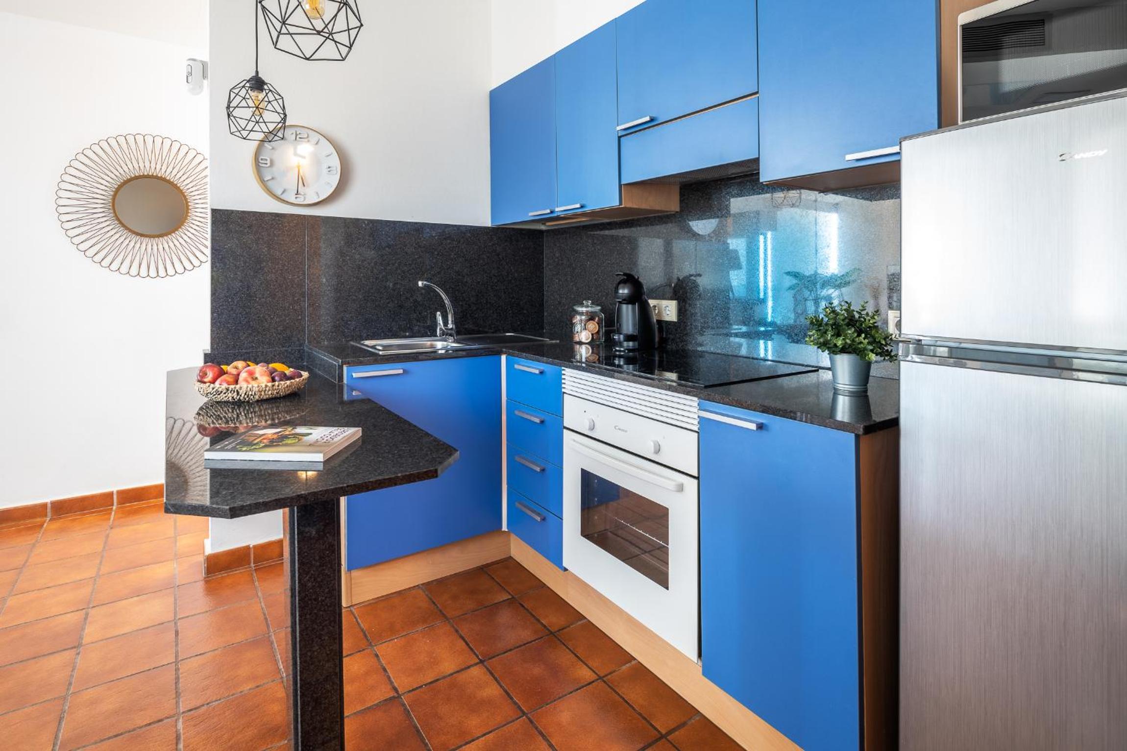 Two-Bedroom Apartment with Panoramic View  photo 2