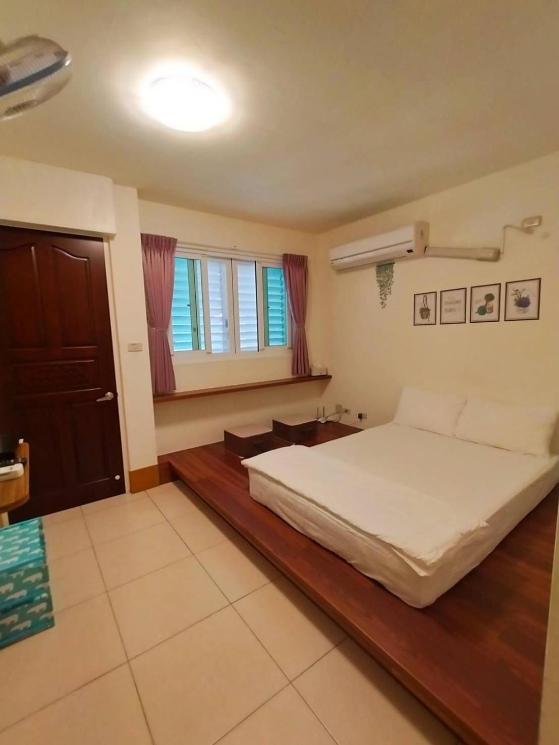 Standard Double Room photo 2