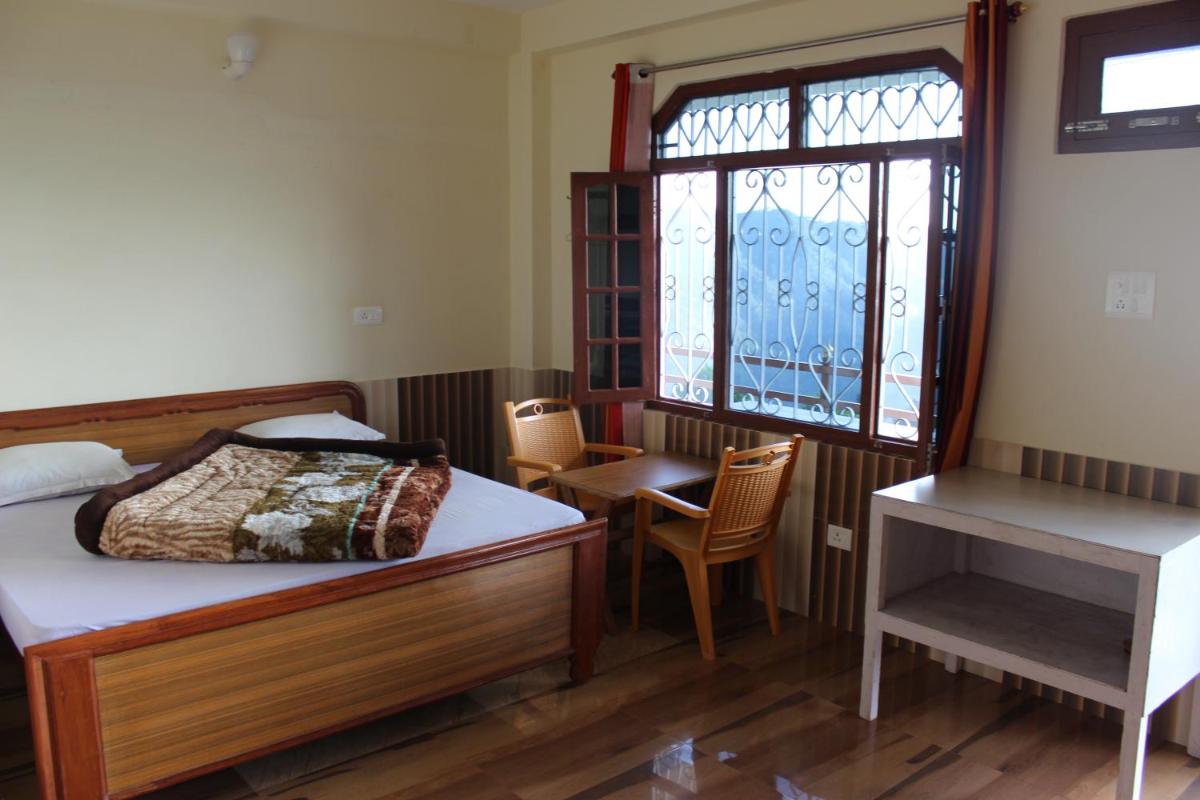 Triple Room - Photo 10