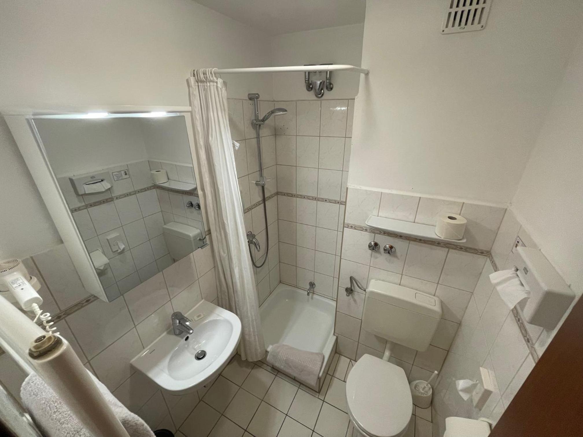 Family Suite with Balcony photo 2