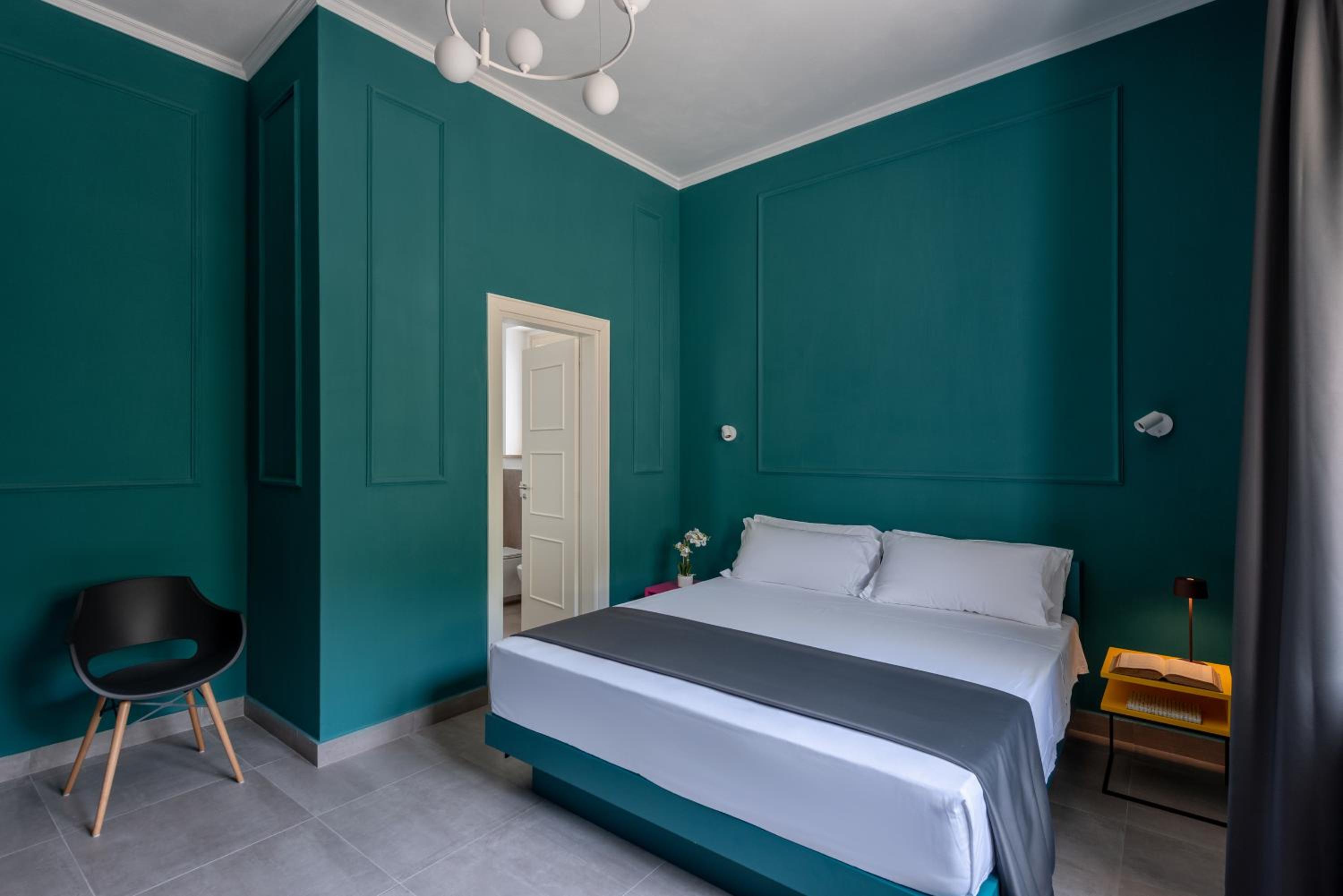 Double Room - Photo 2