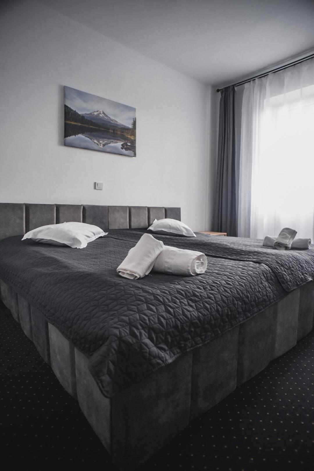 Budget Double Room photo 3