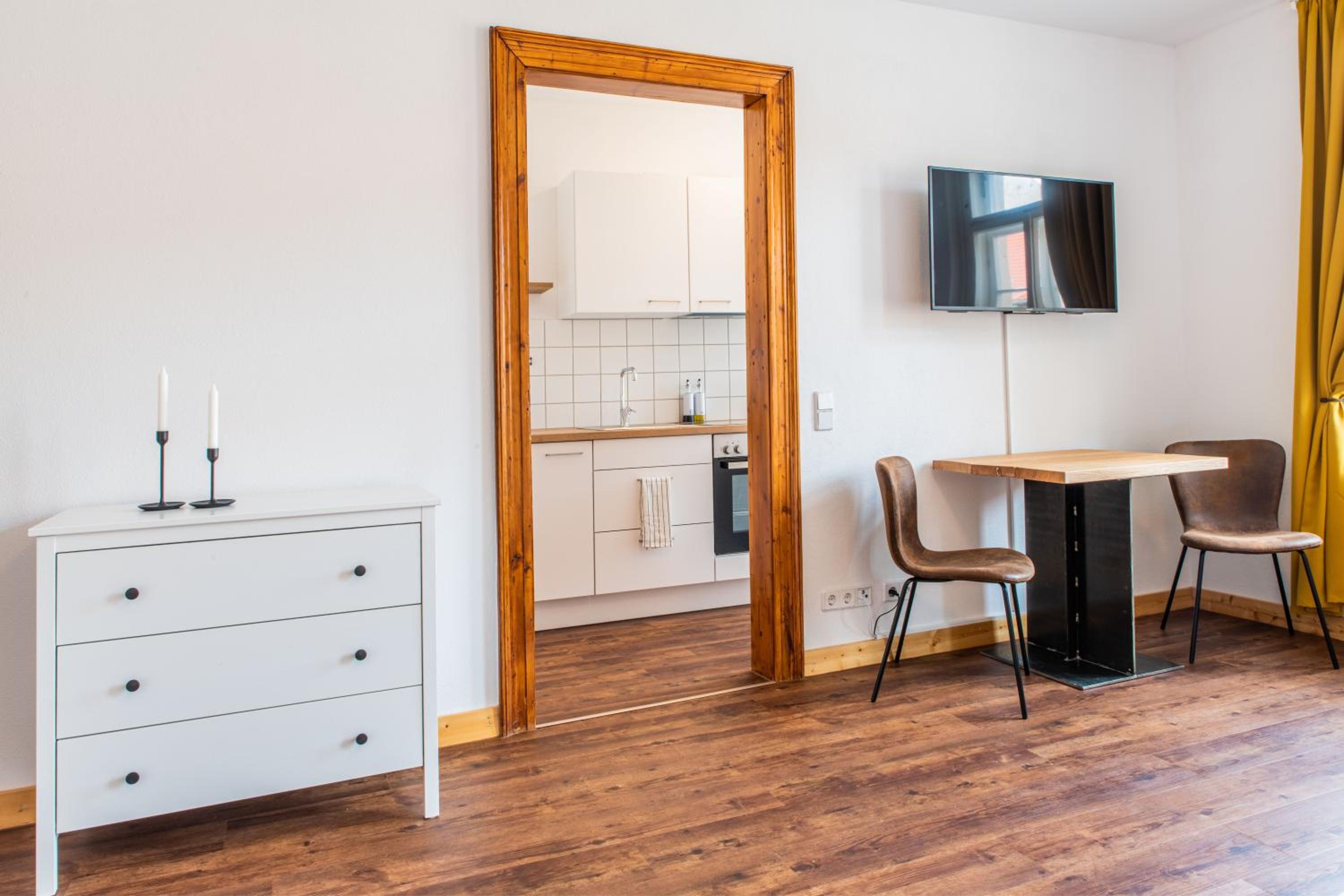 One-Bedroom Apartment photo 2