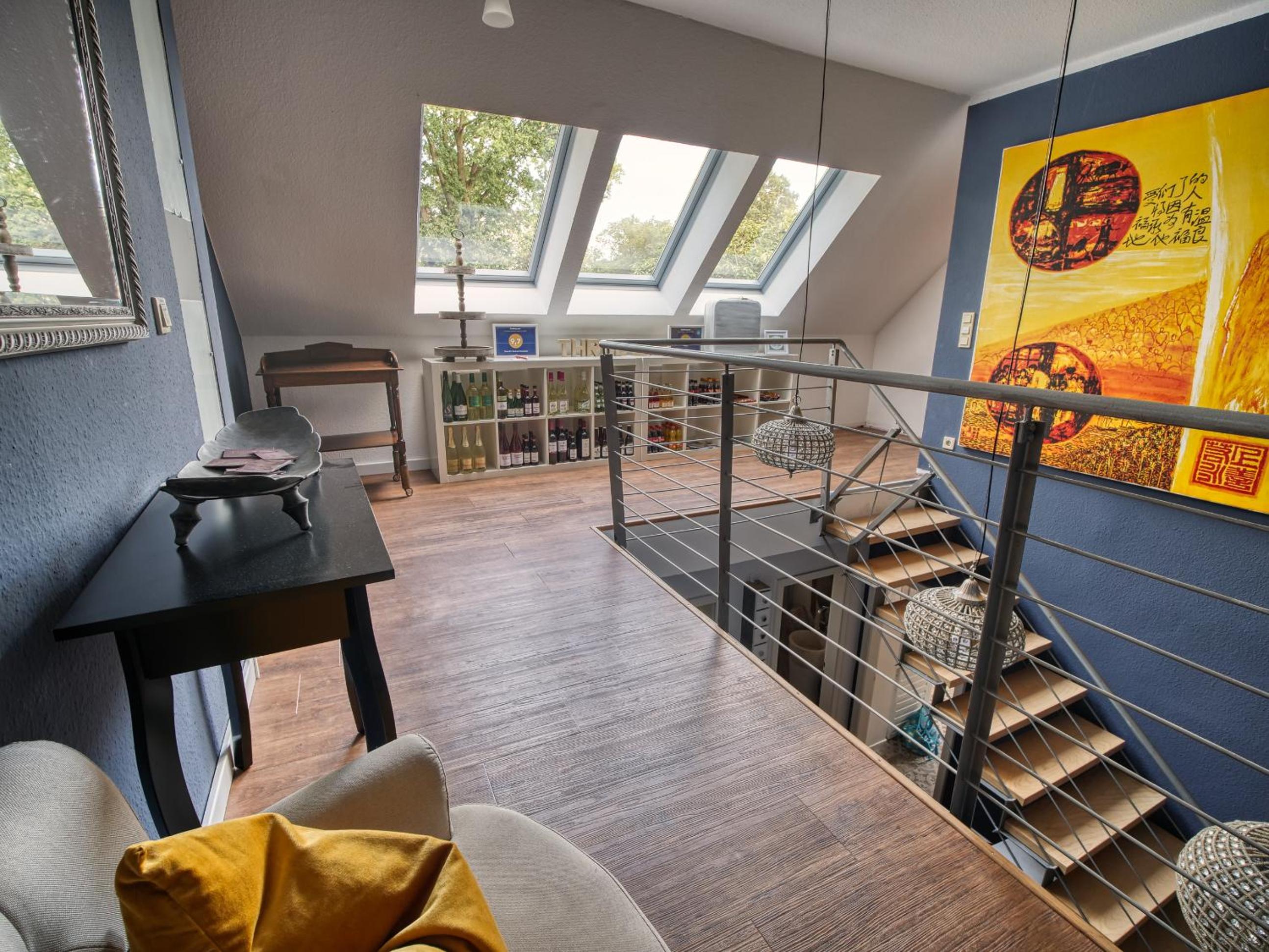 Double Room with Balcony - Photo 15