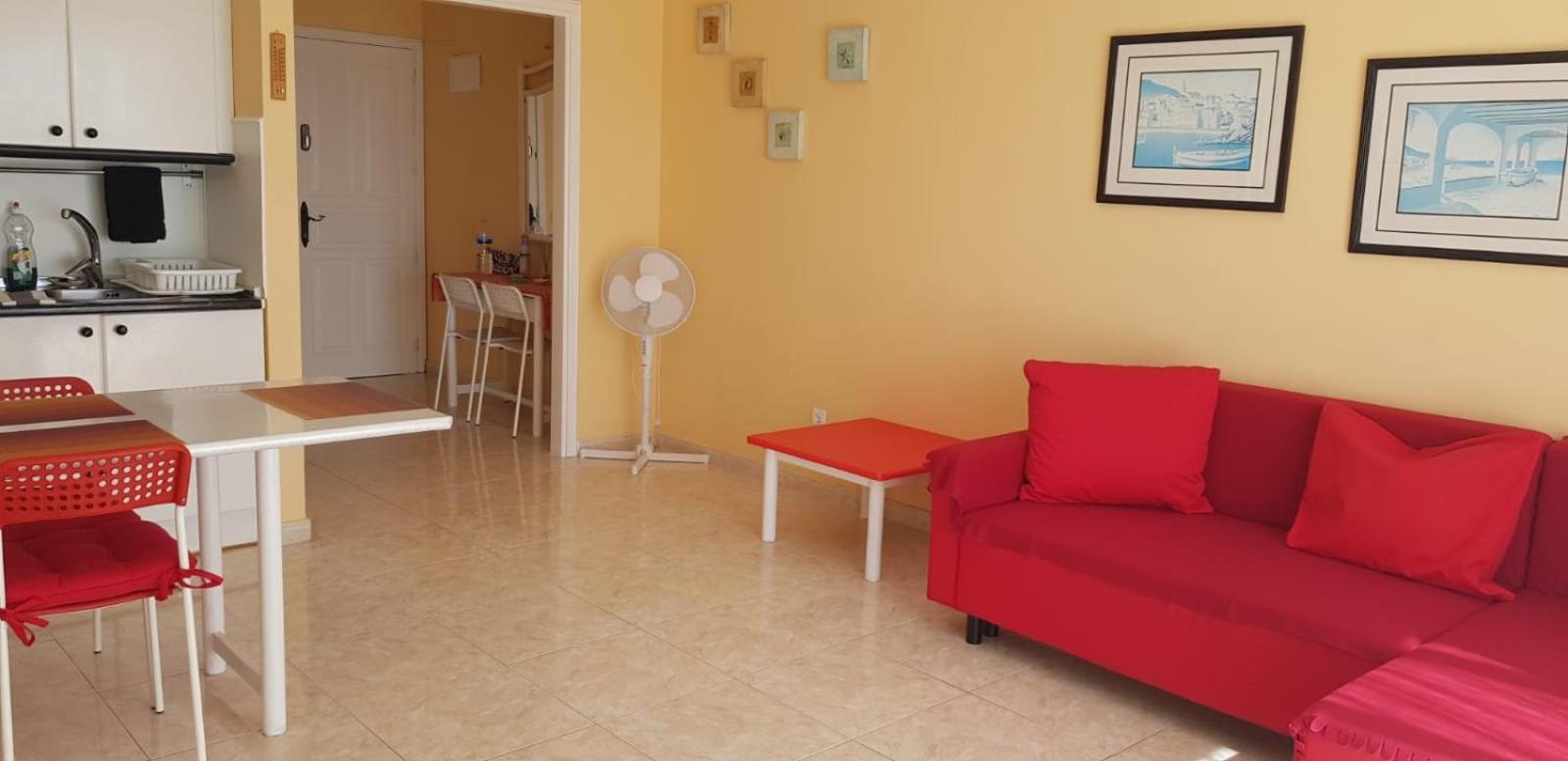 Apartamento con vista al mar