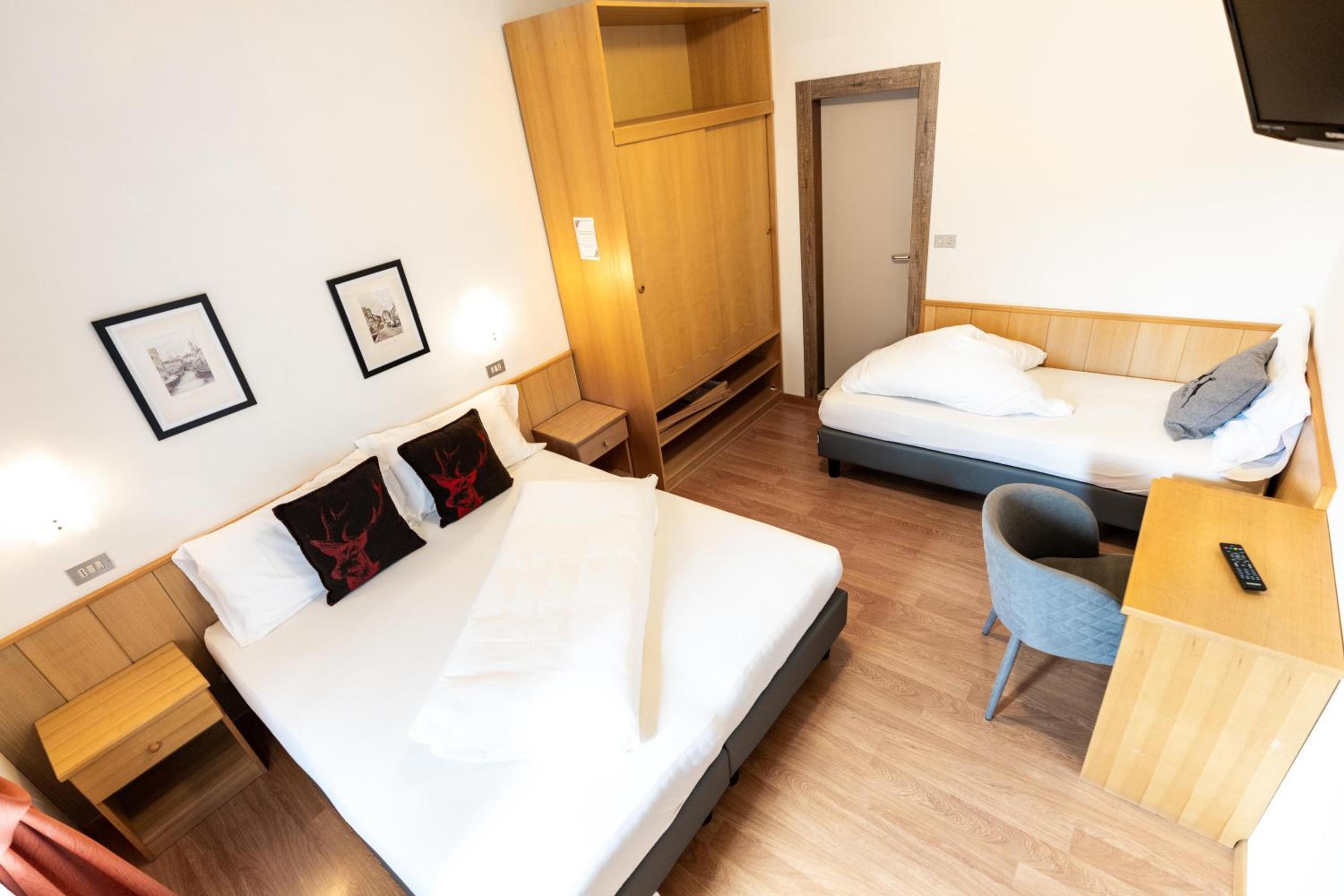 Basic Triple Room - Photo 3