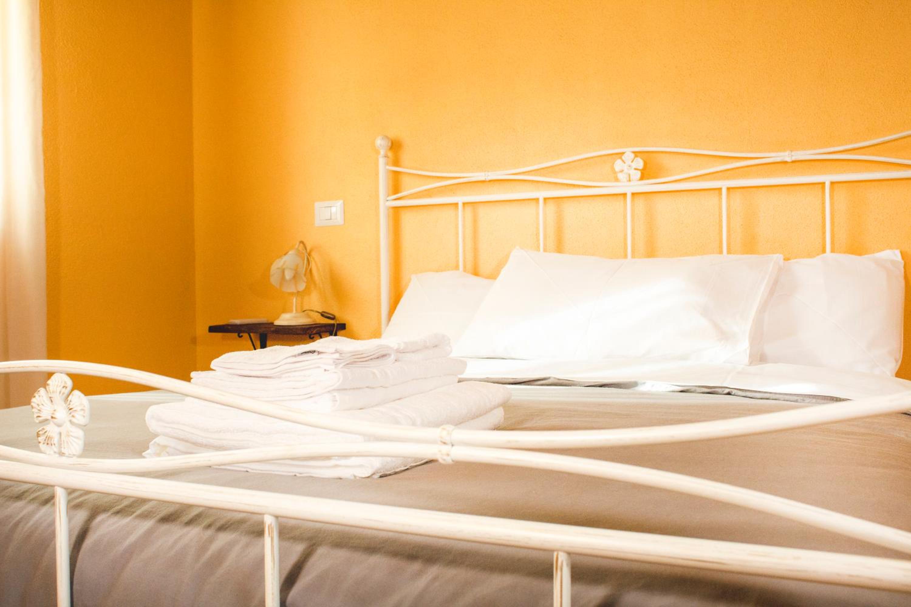 Double Room with Private Bathroom photo 1