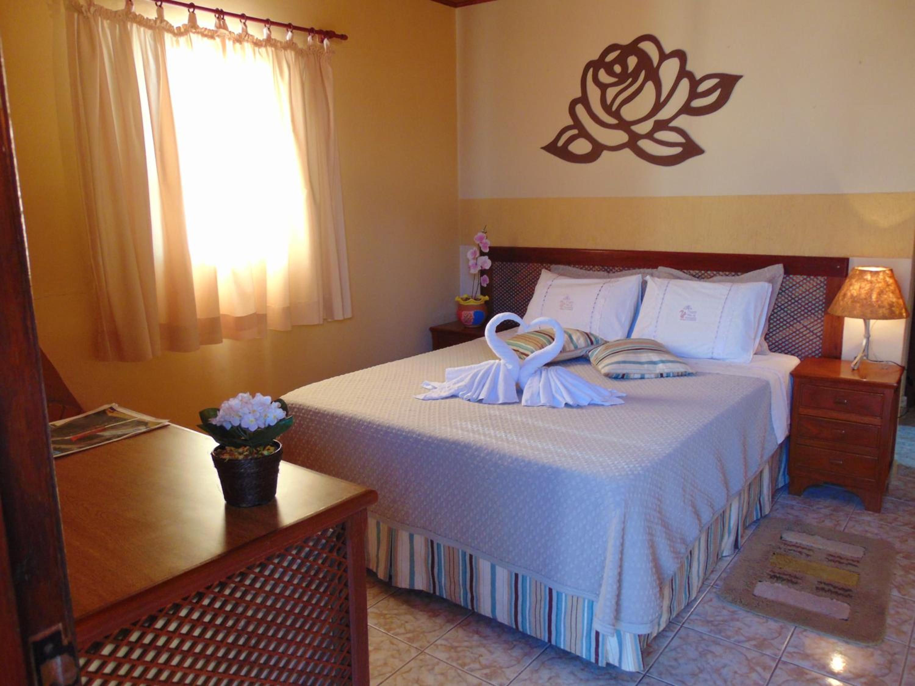 Triple Room with Pool View photo 3