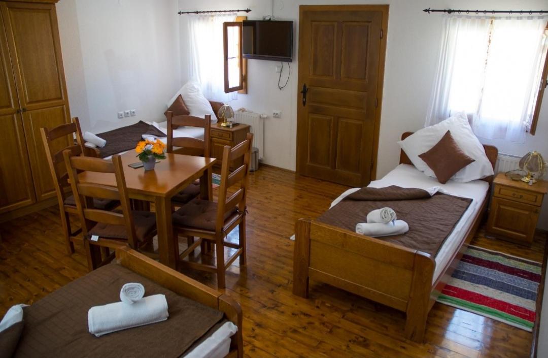Standard Quadruple Room photo 1
