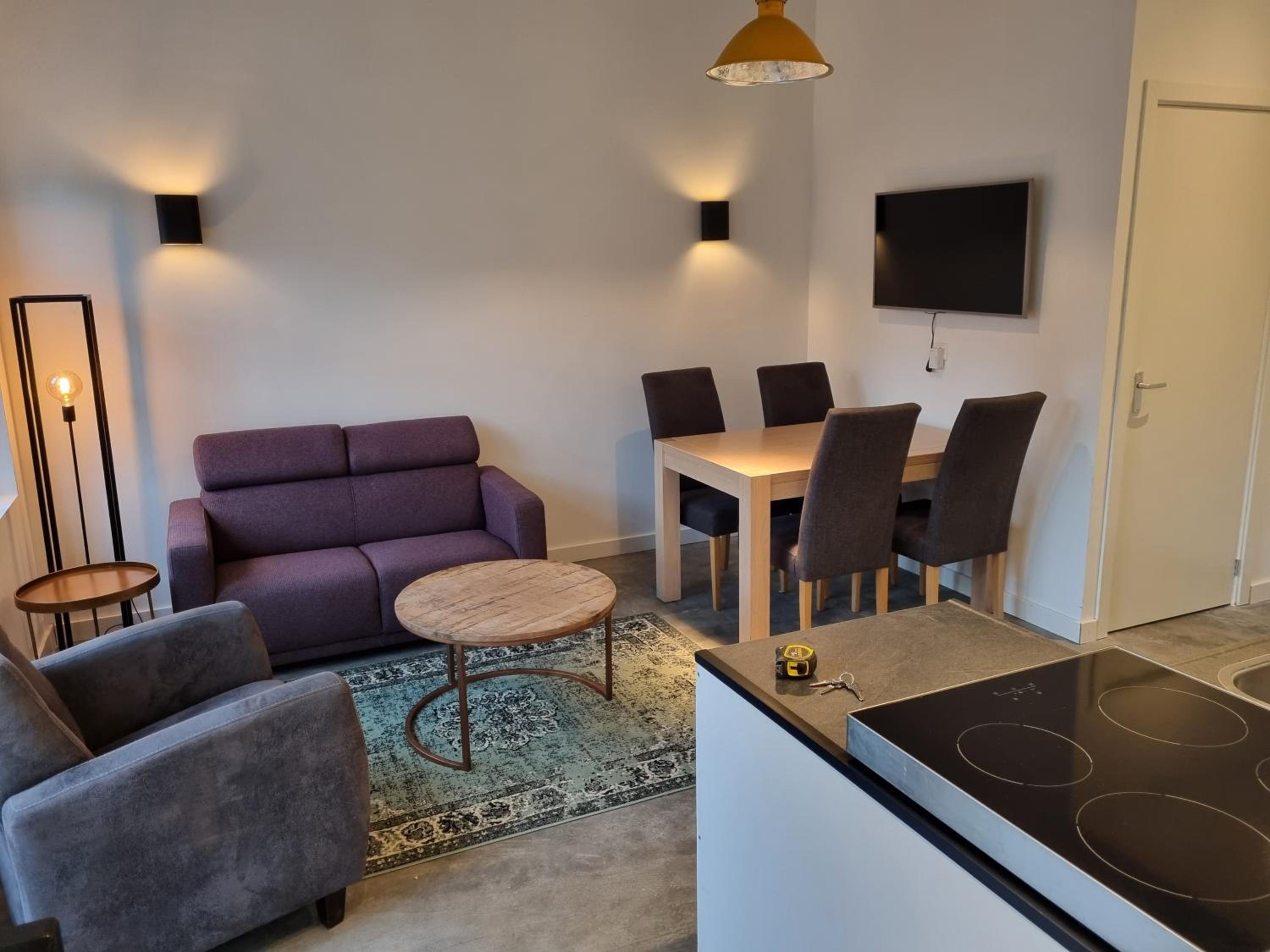 Two-Bedroom Apartment - Photo 12