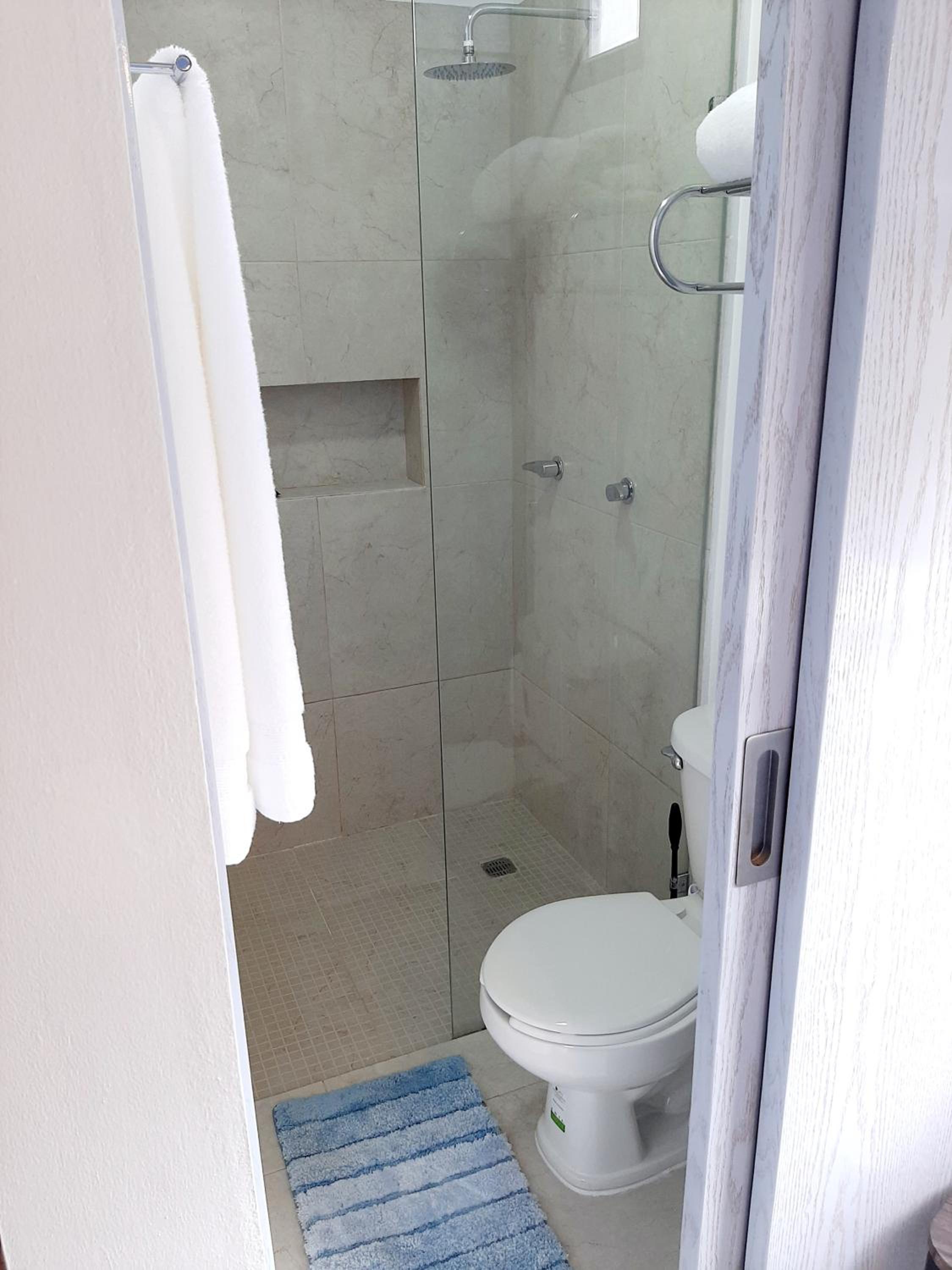 Suite with Sea View - Photo 6
