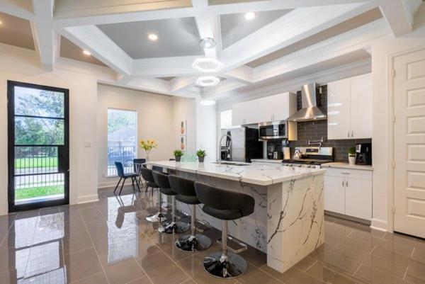 Three-Bedroom House - Photo 46