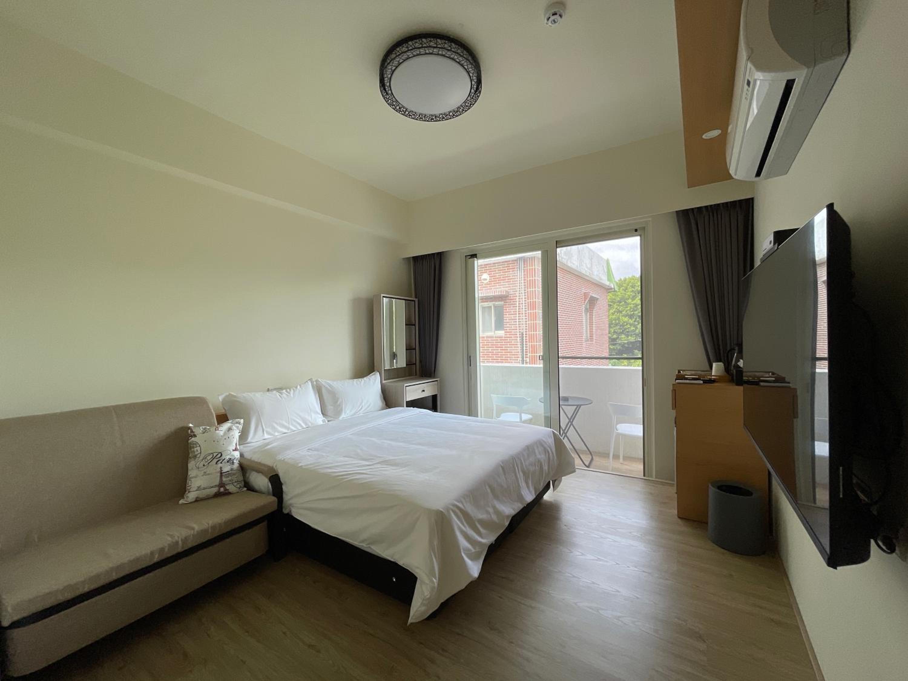 Double Room with Mountain View