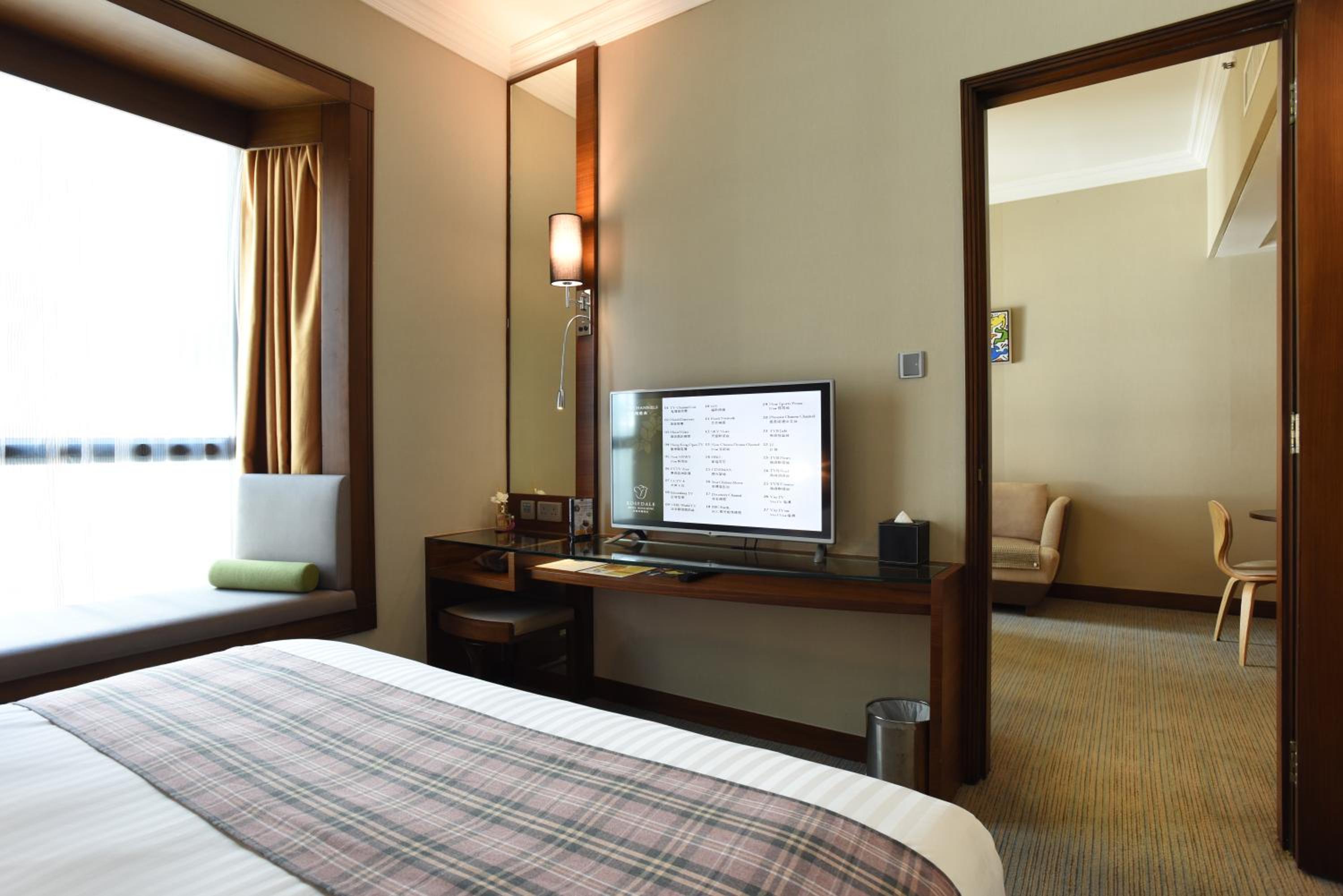 Executive Suite (25 – 32/F) photo 2