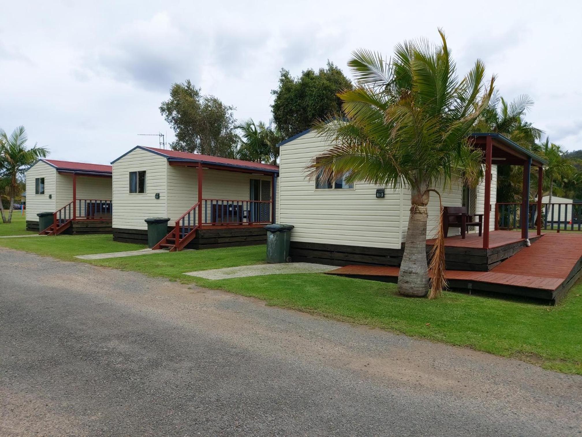 Bungalow photo 2