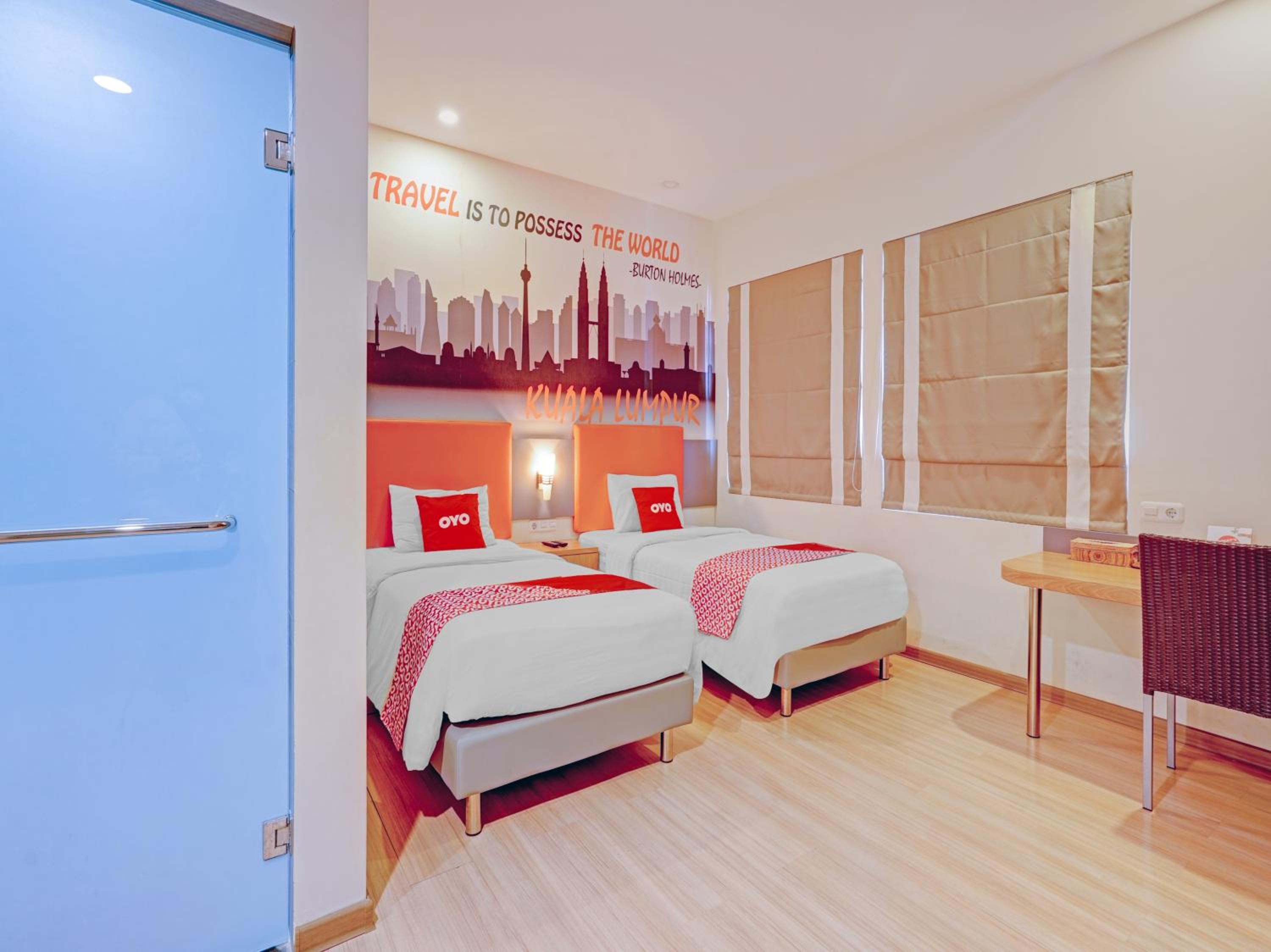 Delxue Twin Room