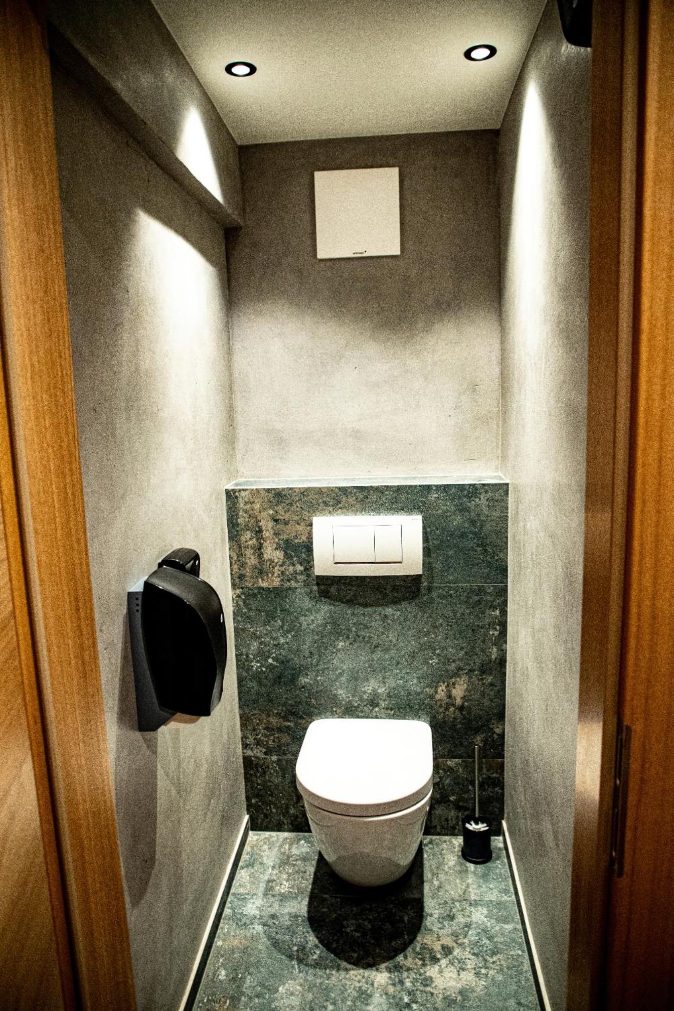 Double Room - Photo 5