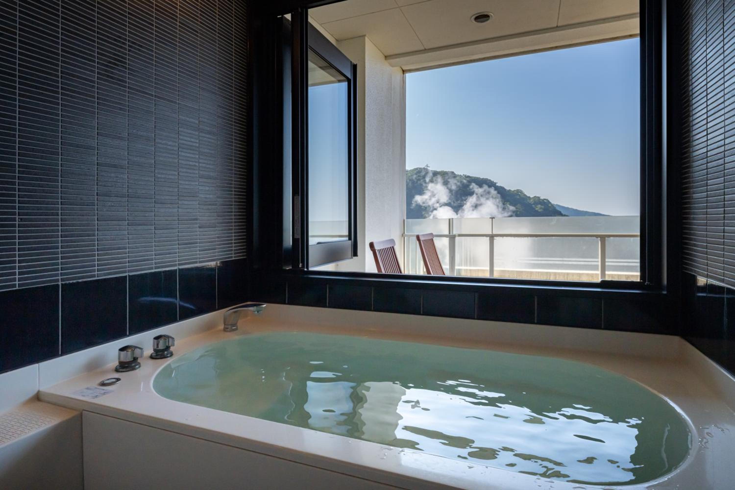 Premium Room with Tatami Area - Top Floor photo 3