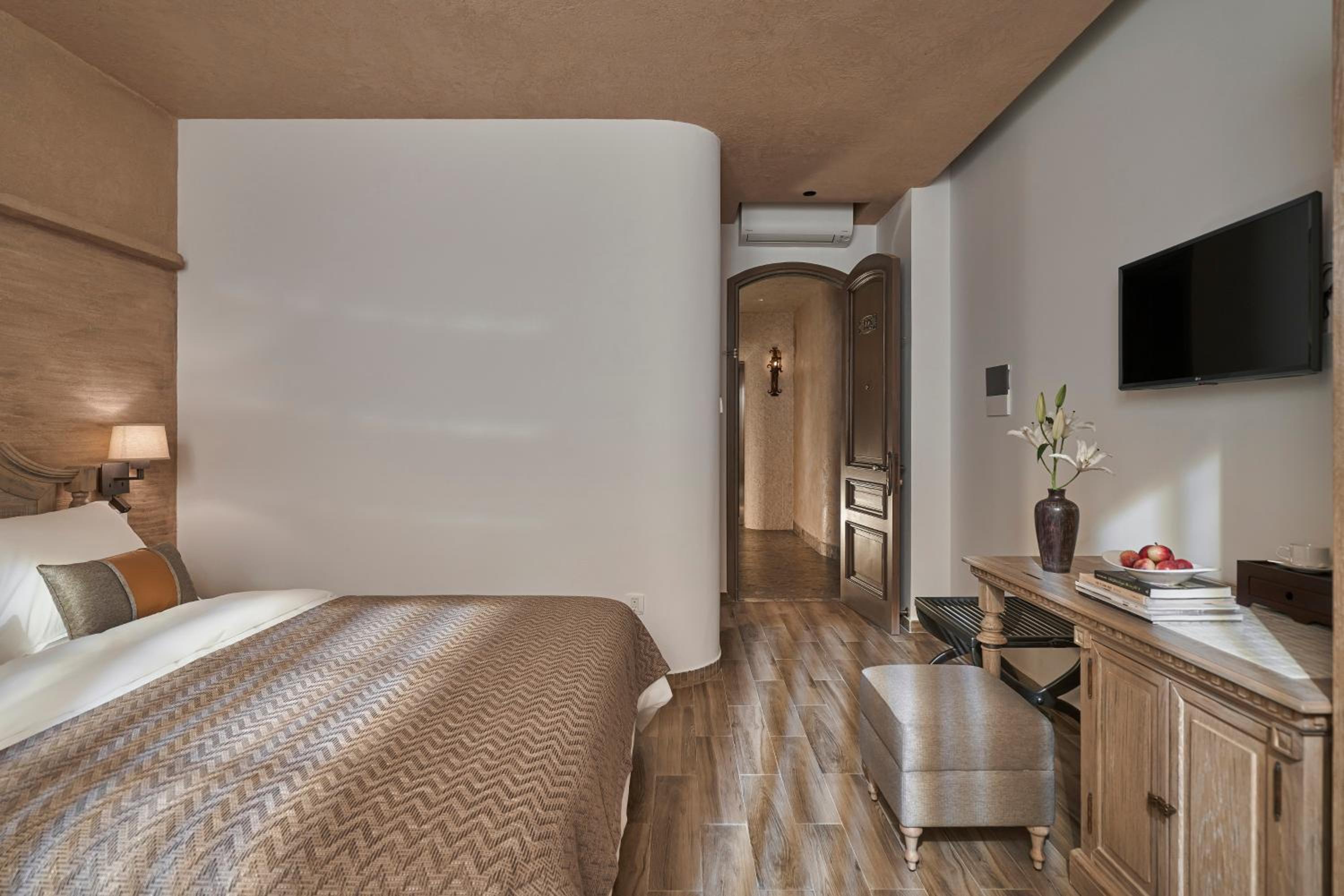 Deluxe Double Room - Photo 2