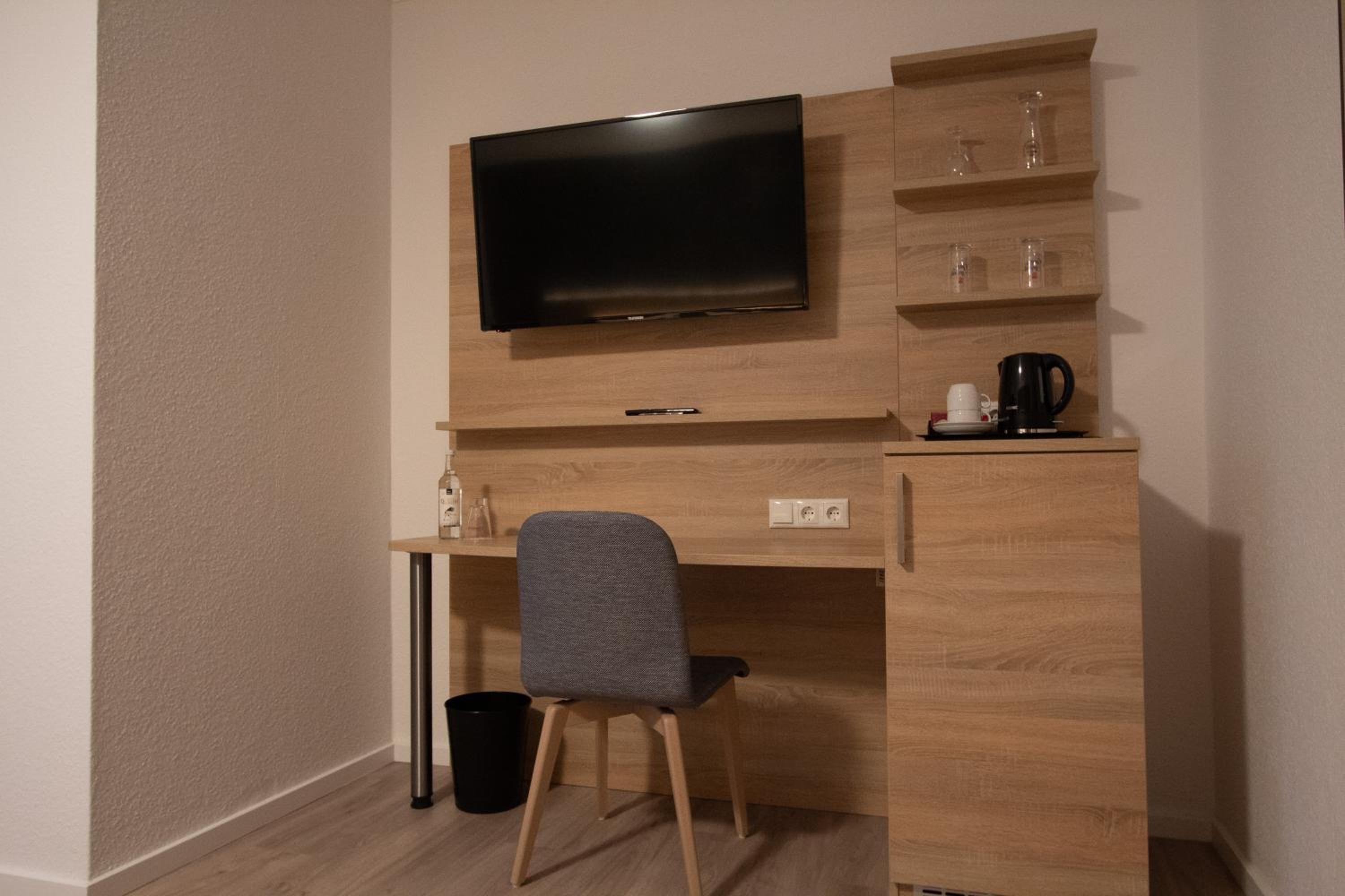 Deluxe Suite - Photo 3