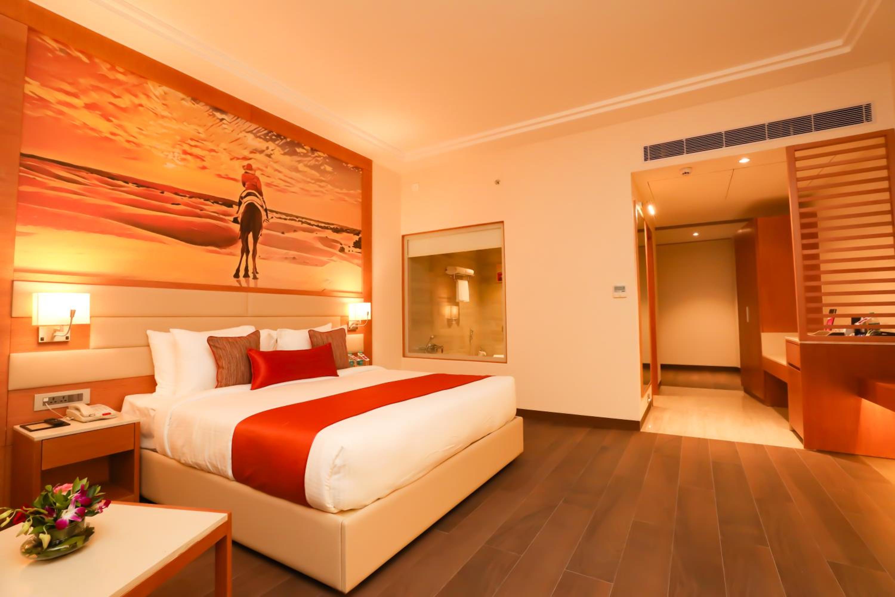 Executive Suite With Bathtubs Enjoy Happy Hour 1+1 mocktail IMFL timing 4-7 pm photo 1