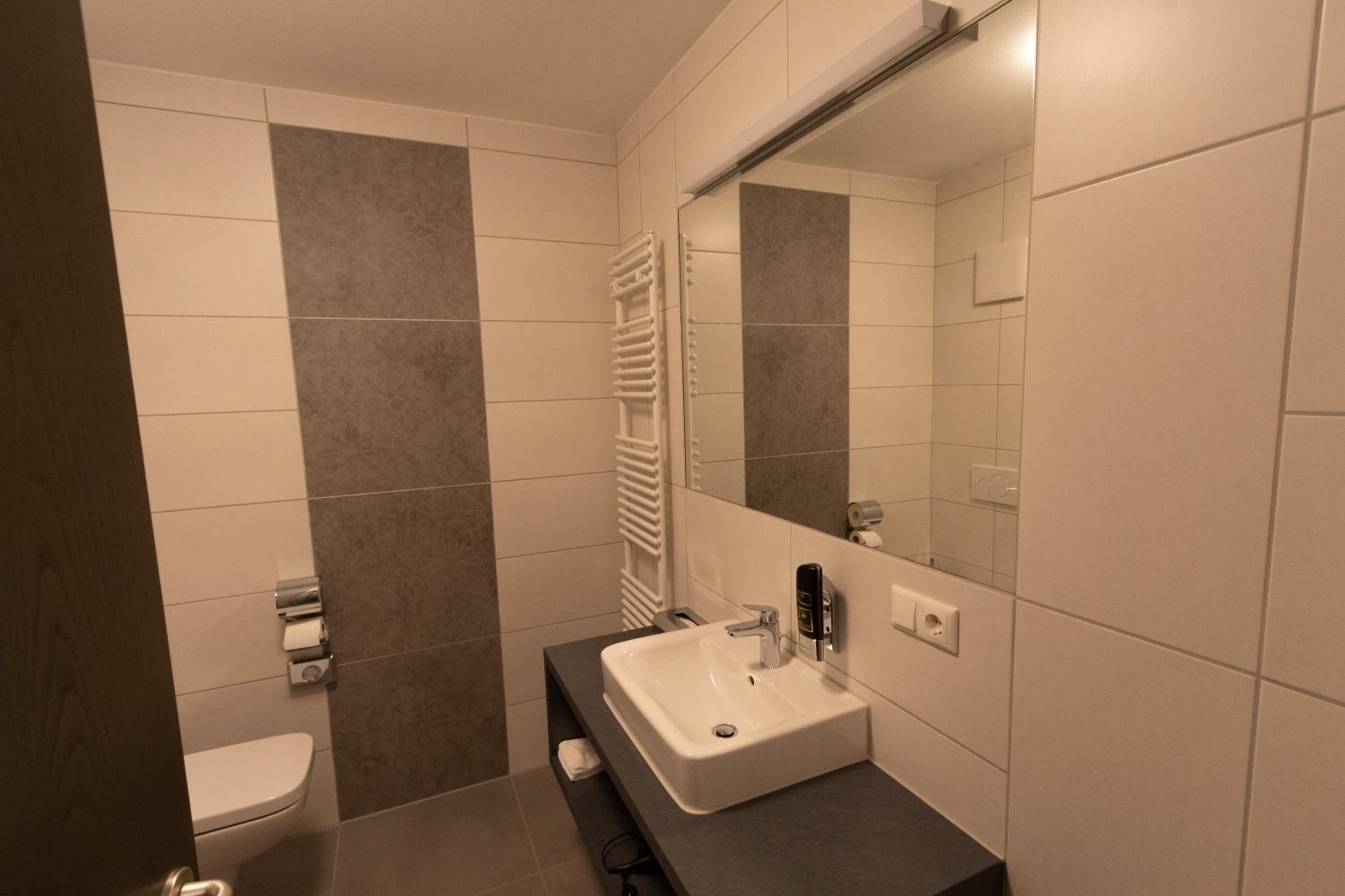 Deluxe Double Room - Photo 5