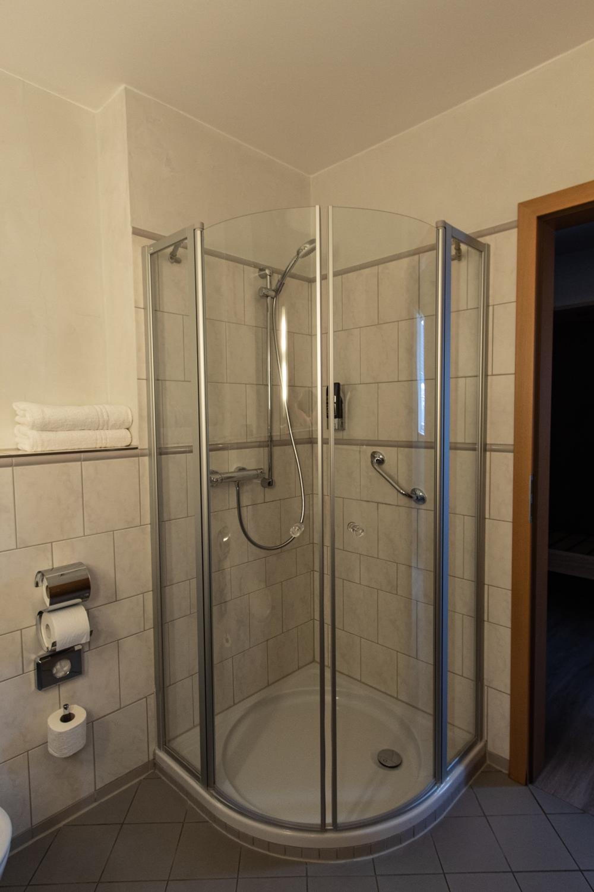 Deluxe Double Room - Photo 7