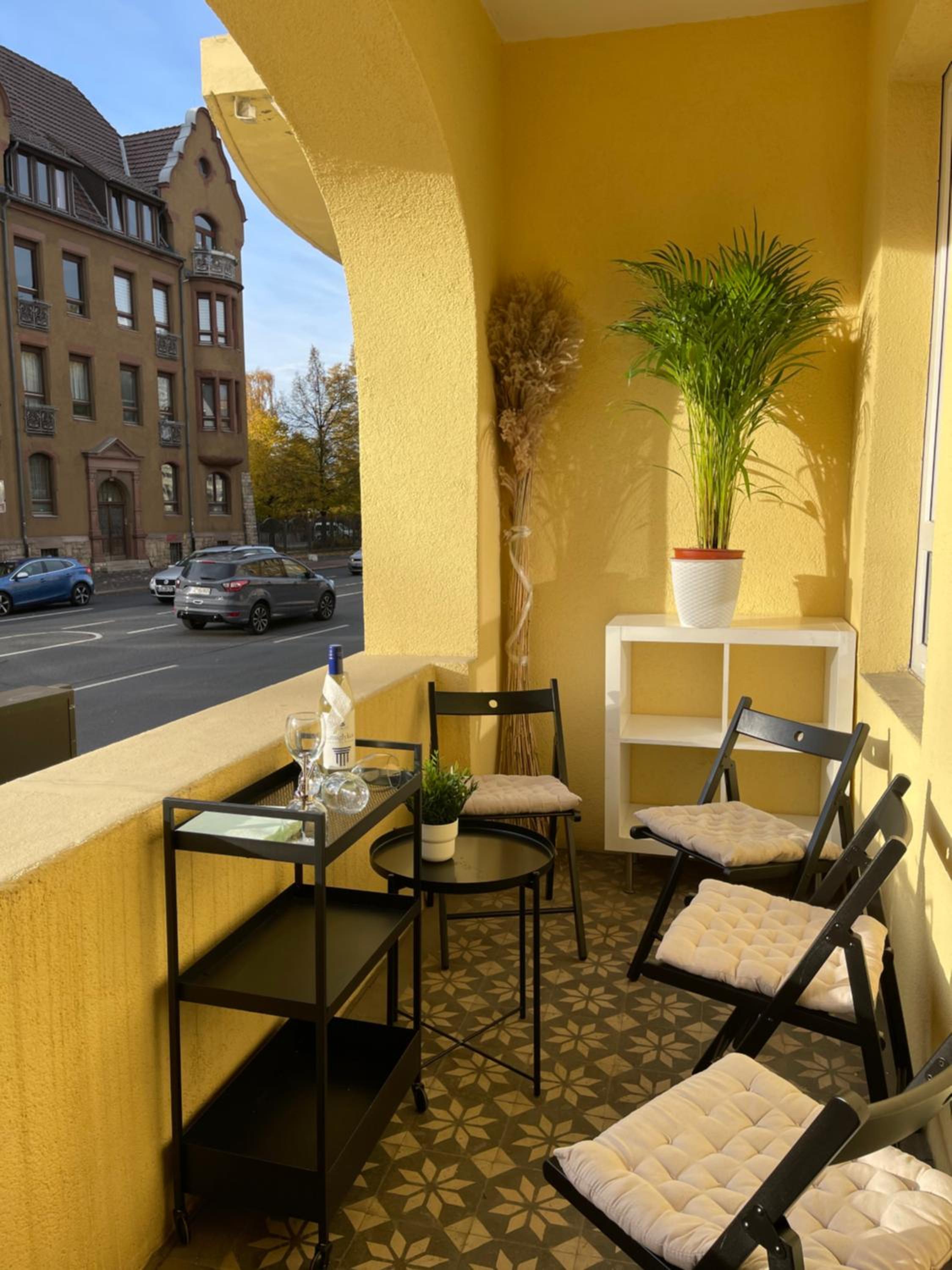 Apartment with Balcony photo 2