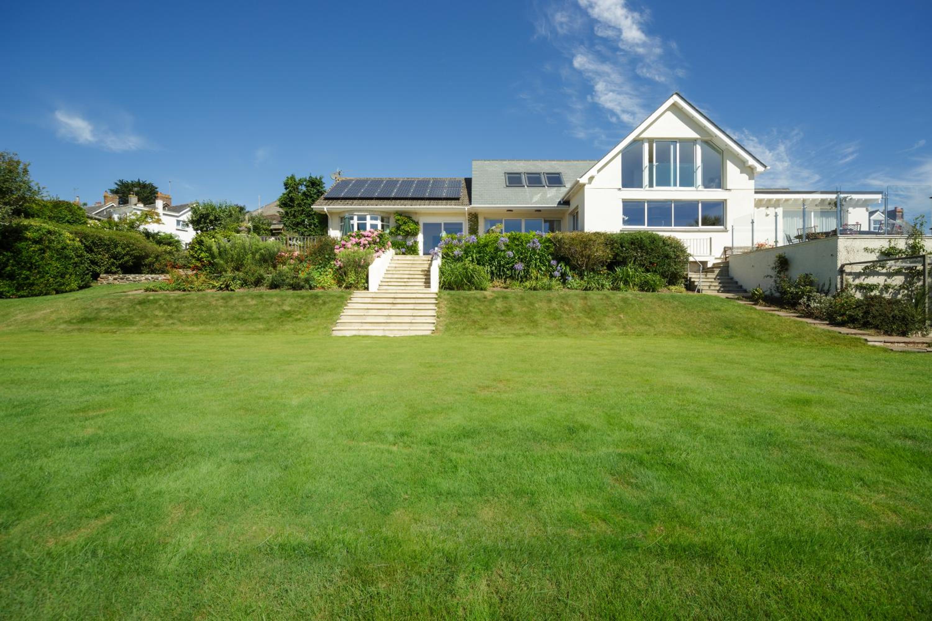 Six-Bedroom House