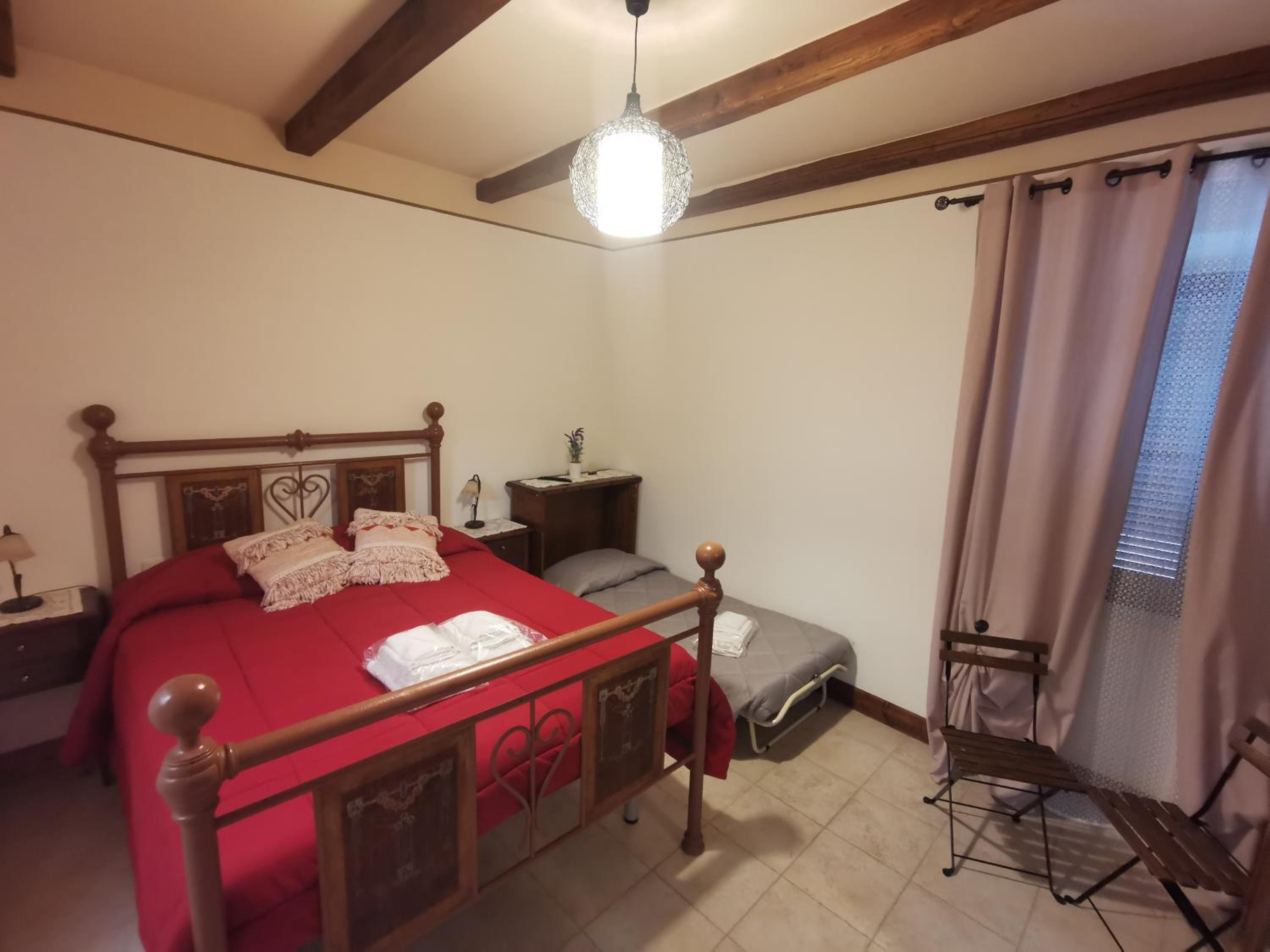 Superior Family Room - Photo 14