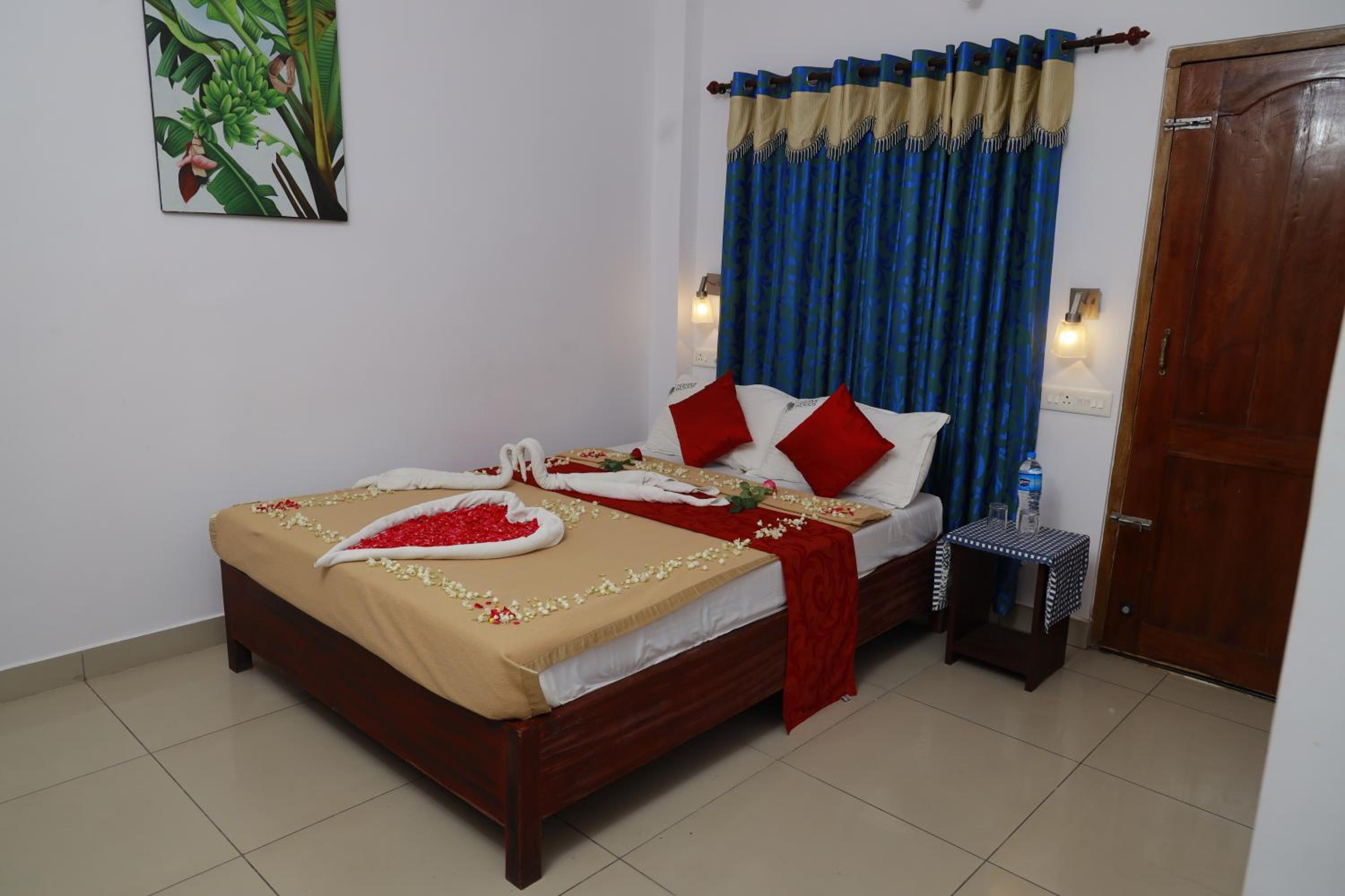 Deluxe Double Room - Photo 19