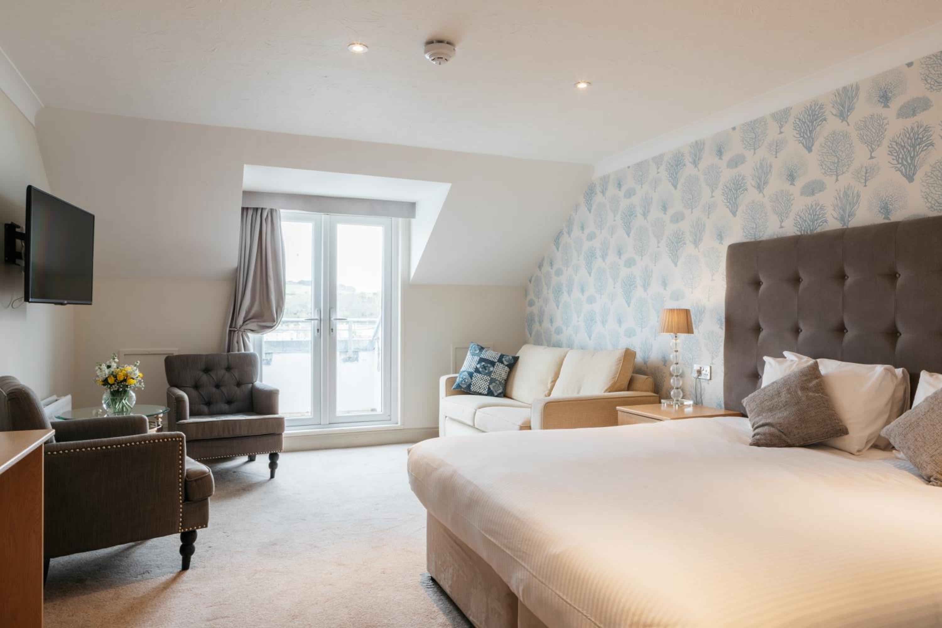 Superior Double or Twin Room with Sea View - Photo 3