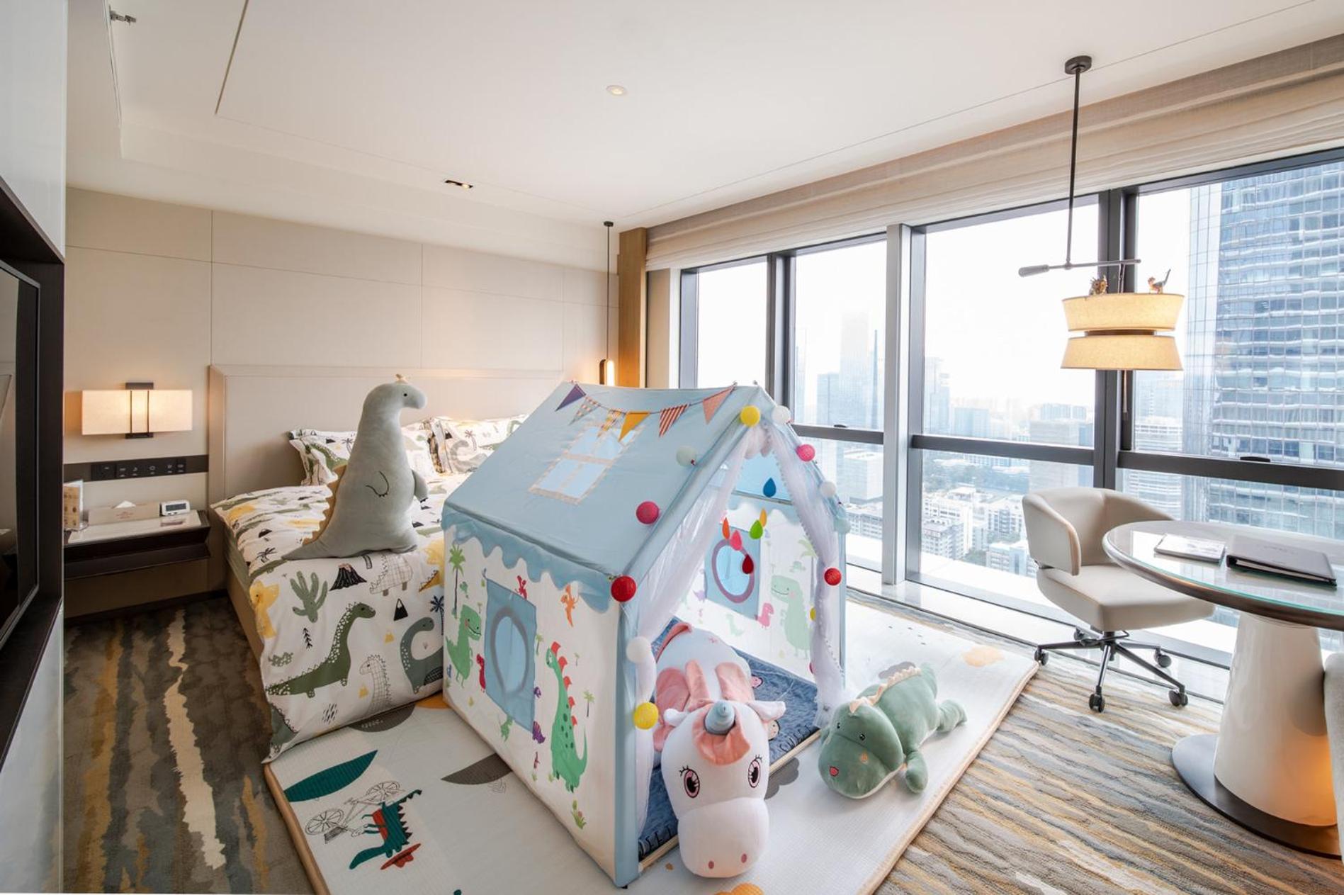 Standard King Room - Kids Theme - Photo 6