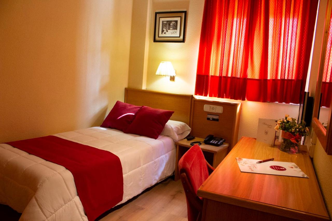 Single Room photo 3