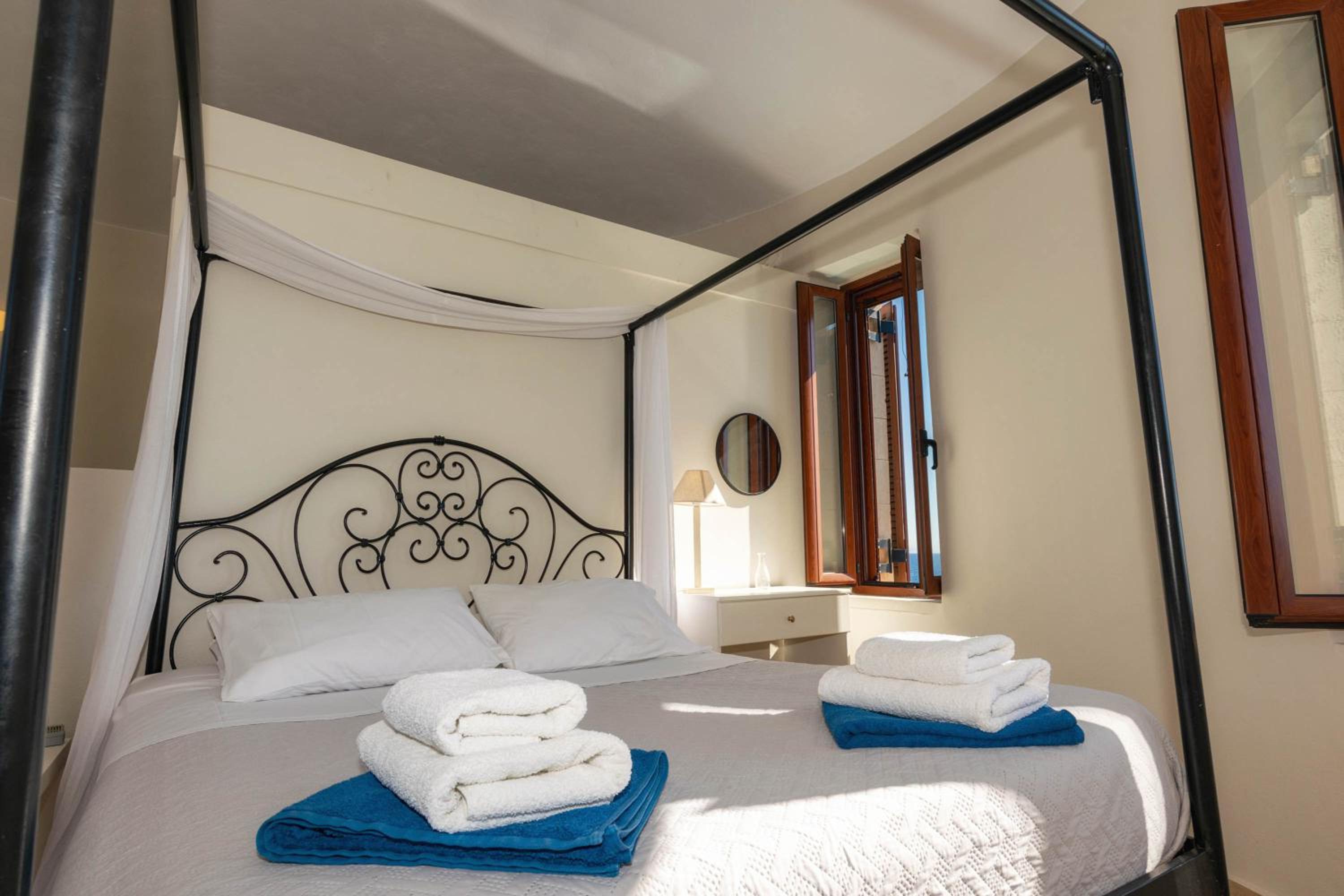 Argo - Seaside Tower Villa with Private Pool and Sea View