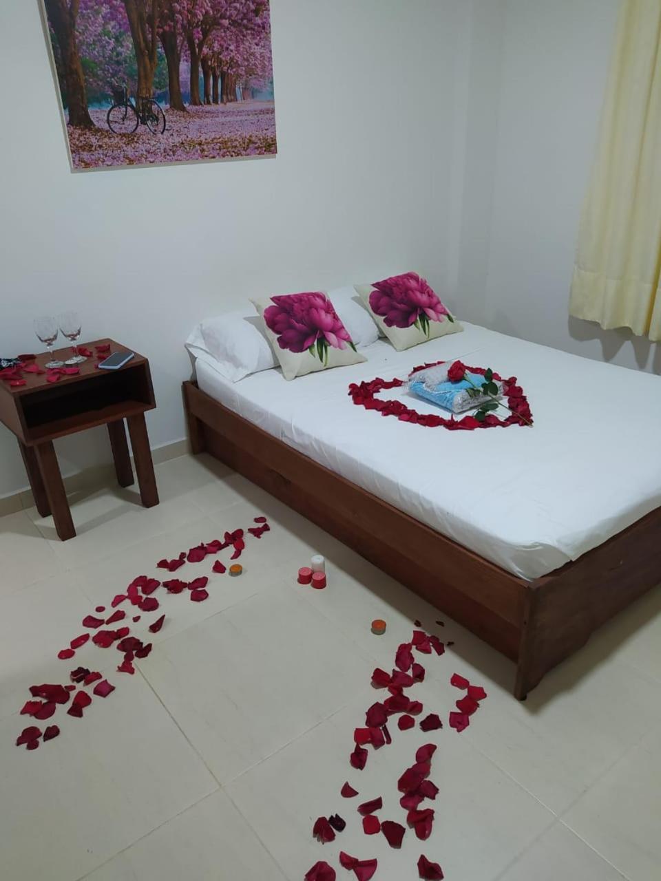 Double Room with Private Bathroom photo 1