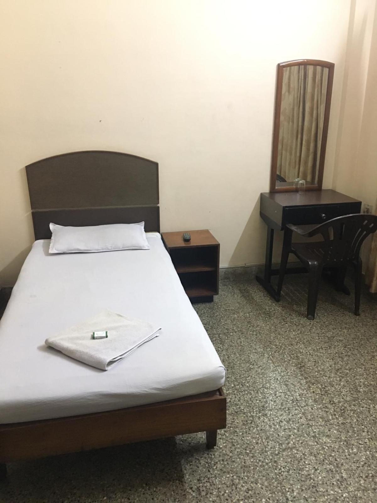 Single Room with Bath