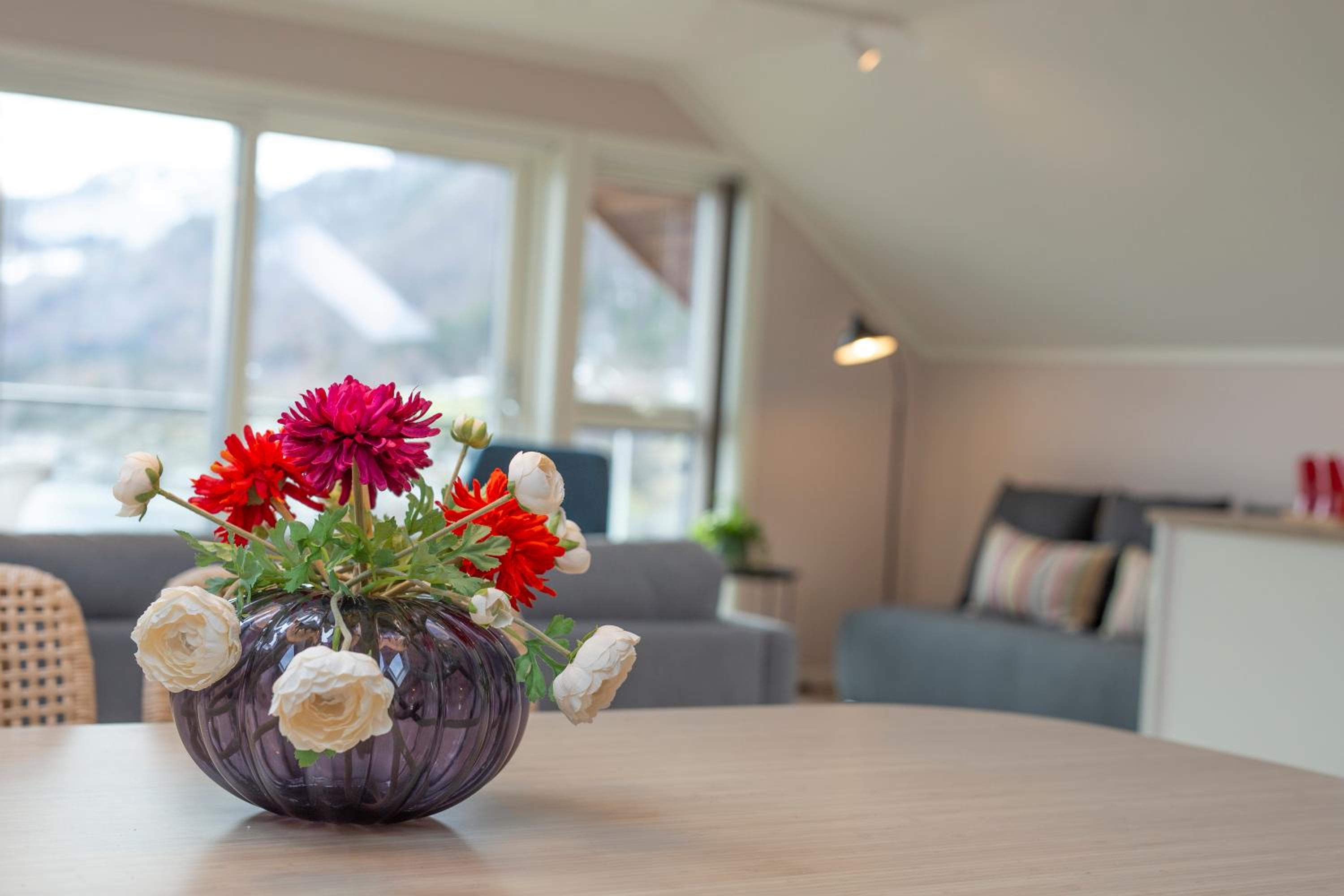Apartment with Sea View - Photo 6