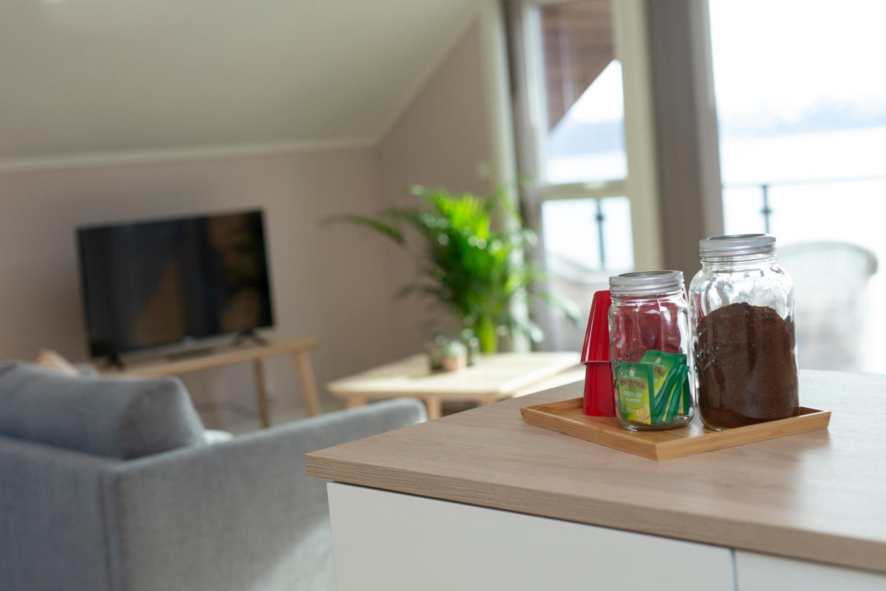 Apartment with Sea View - Photo 13