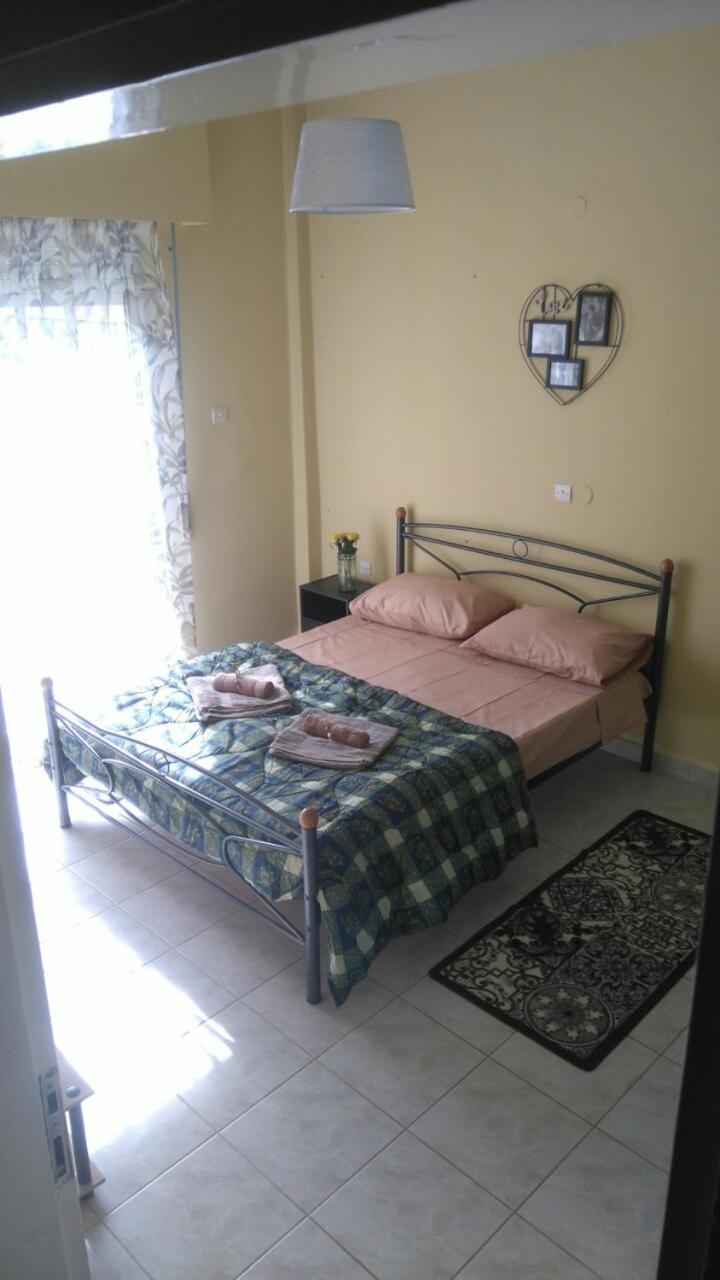One-Bedroom Apartment - Photo 9